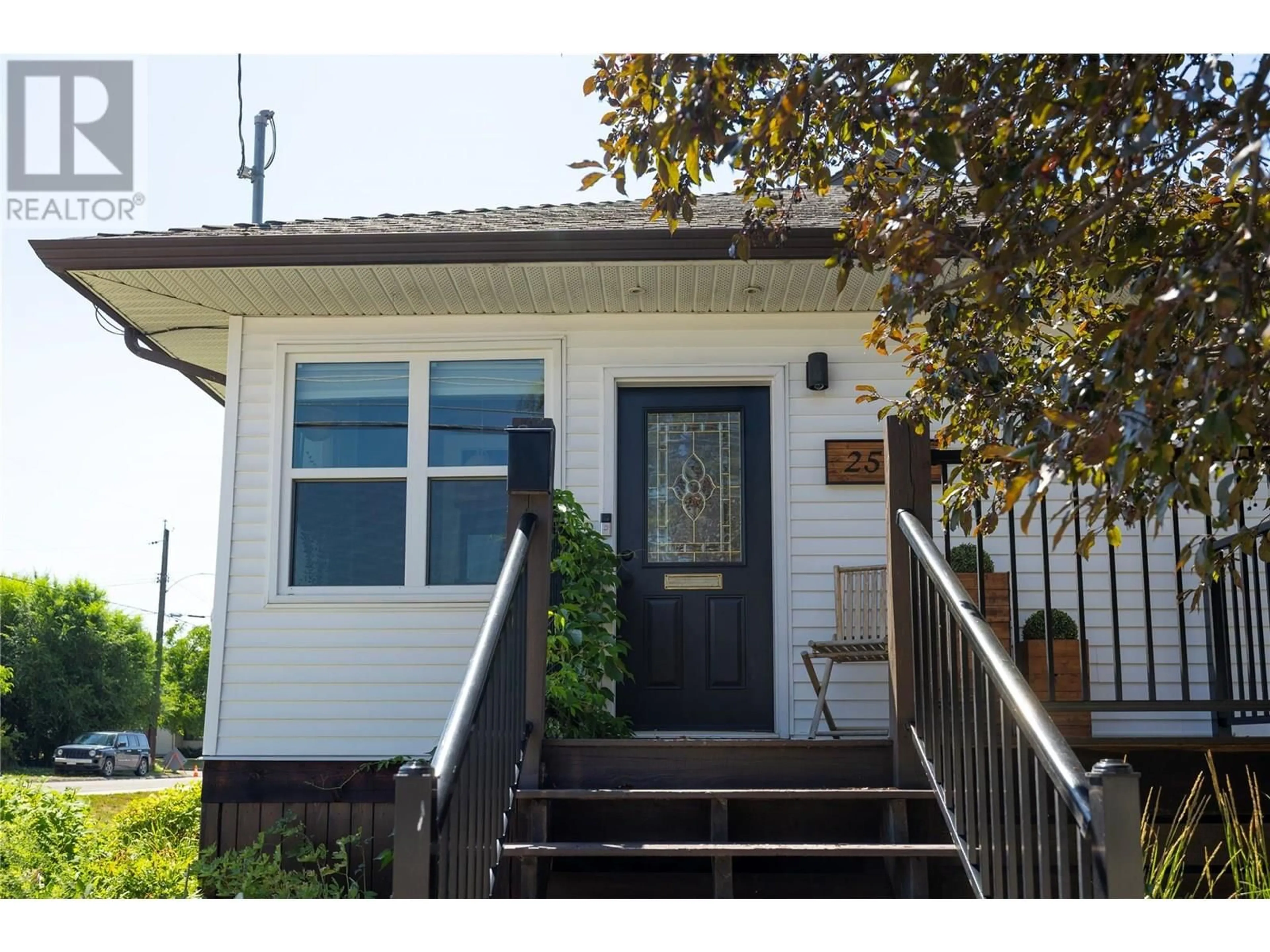 Home with vinyl exterior material, street for 2500 39 AVENUE, Vernon British Columbia V1T3B5