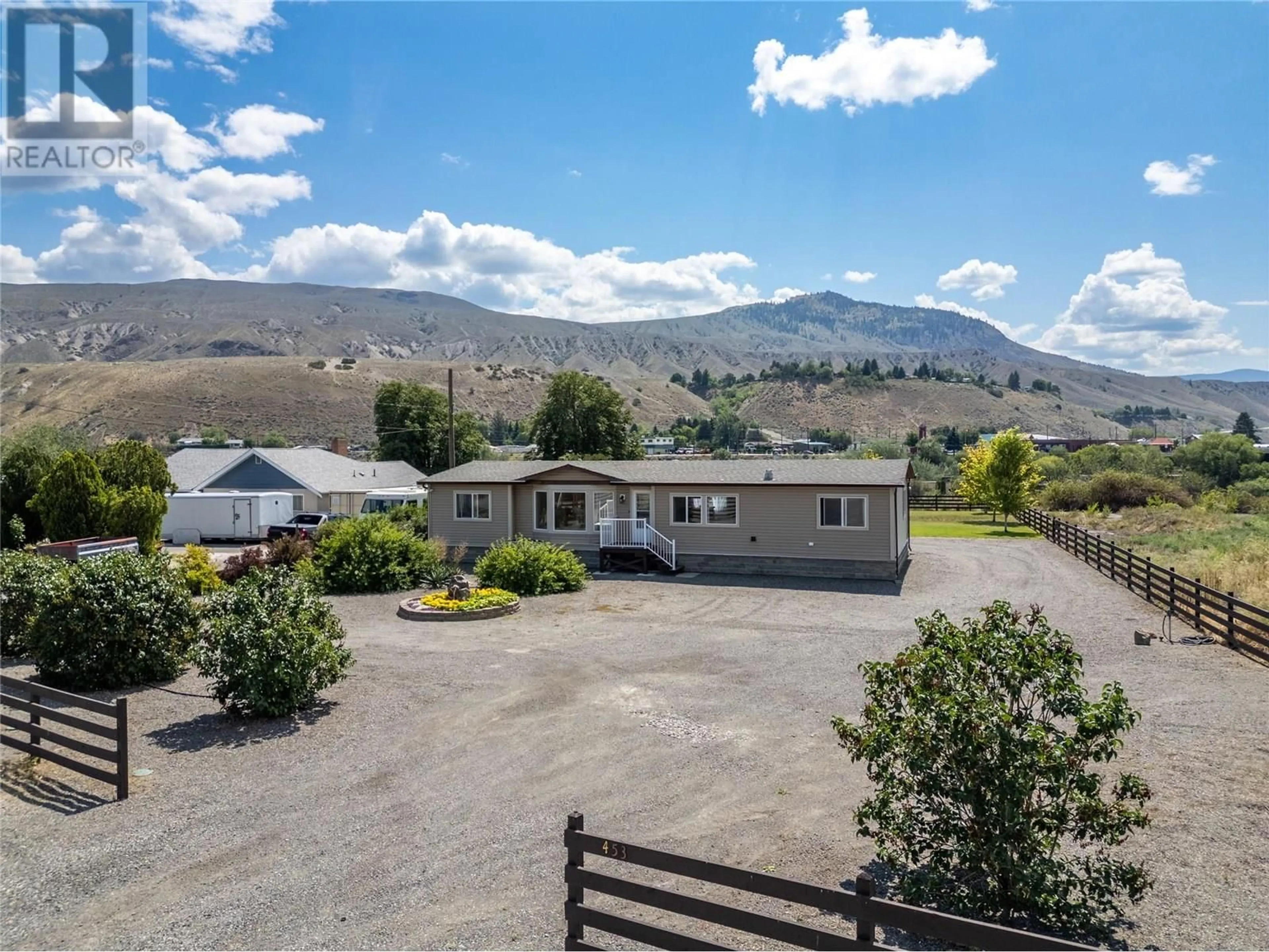 A pic from outside/outdoor area/front of a property/back of a property/a pic from drone, mountain view for 453 TINGLEY STREET, Ashcroft British Columbia V0K1H0