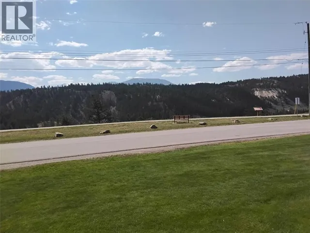 453 13TH AVENUE, Invermere 2