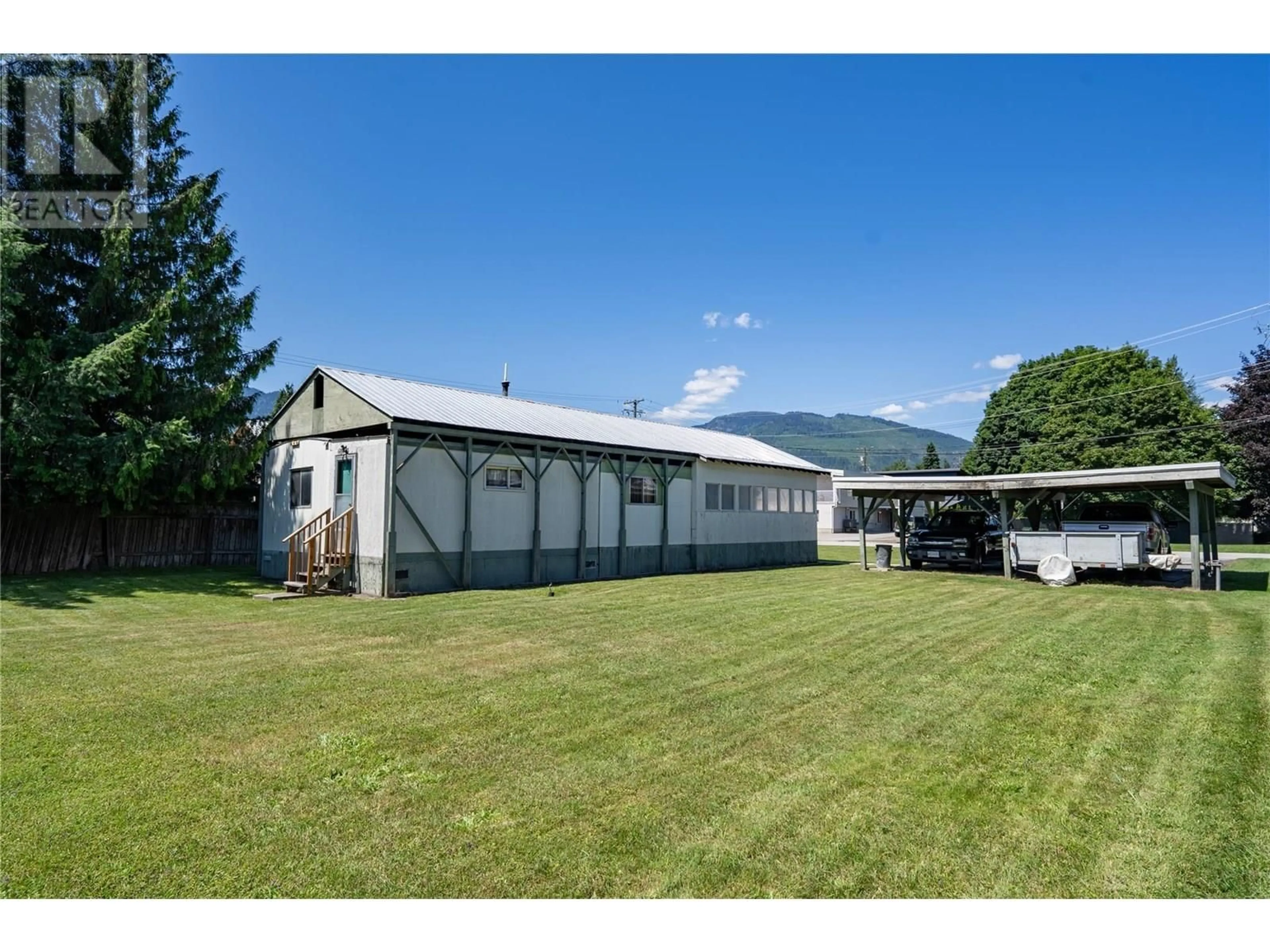 Unknown for 802 CENTER STREET, Revelstoke British Columbia V0E2S0