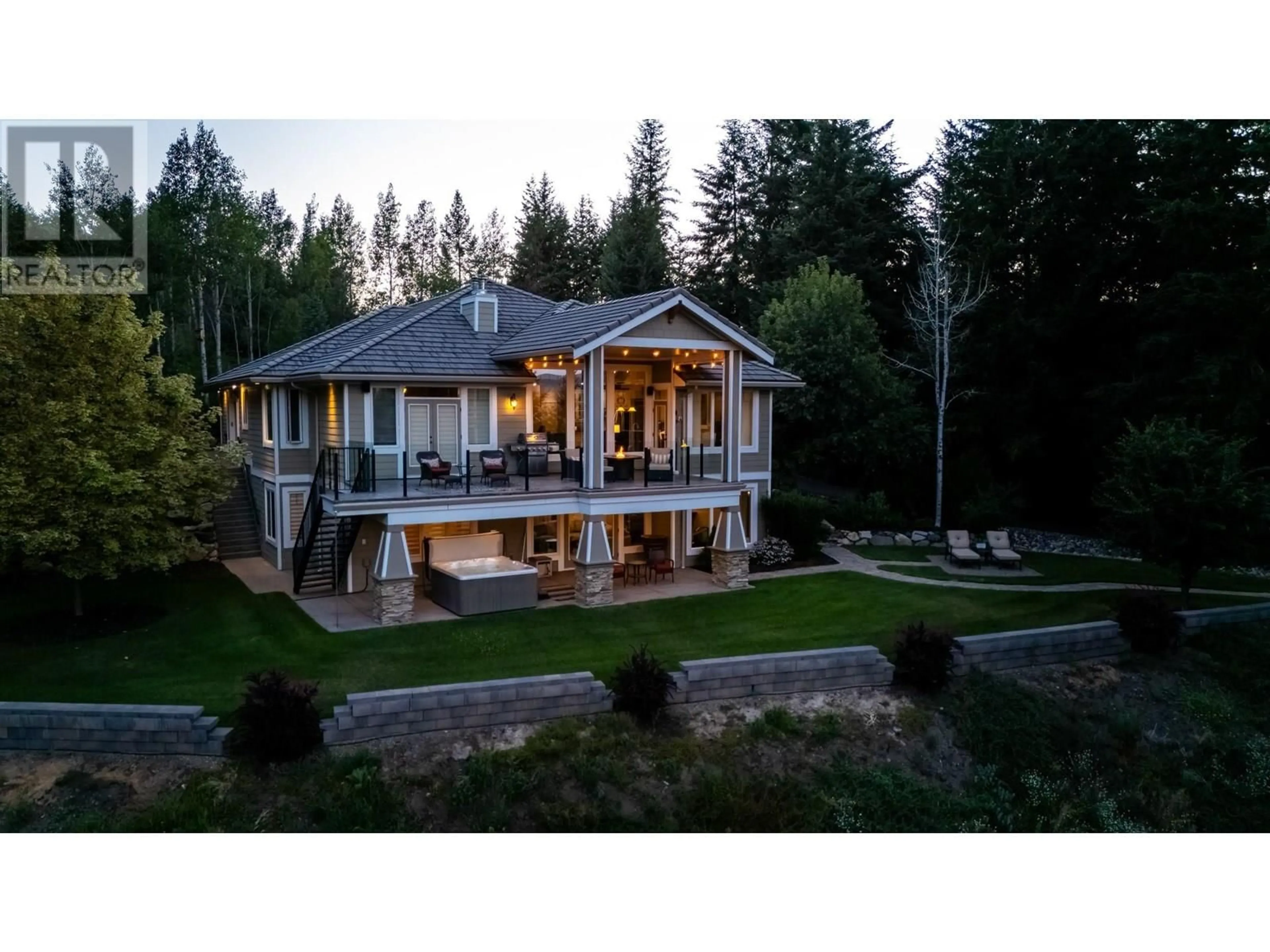 A pic from outside/outdoor area/front of a property/back of a property/a pic from drone, mountain view for 2011 PARKWOOD DRIVE, Coldstream British Columbia V1B3Y4