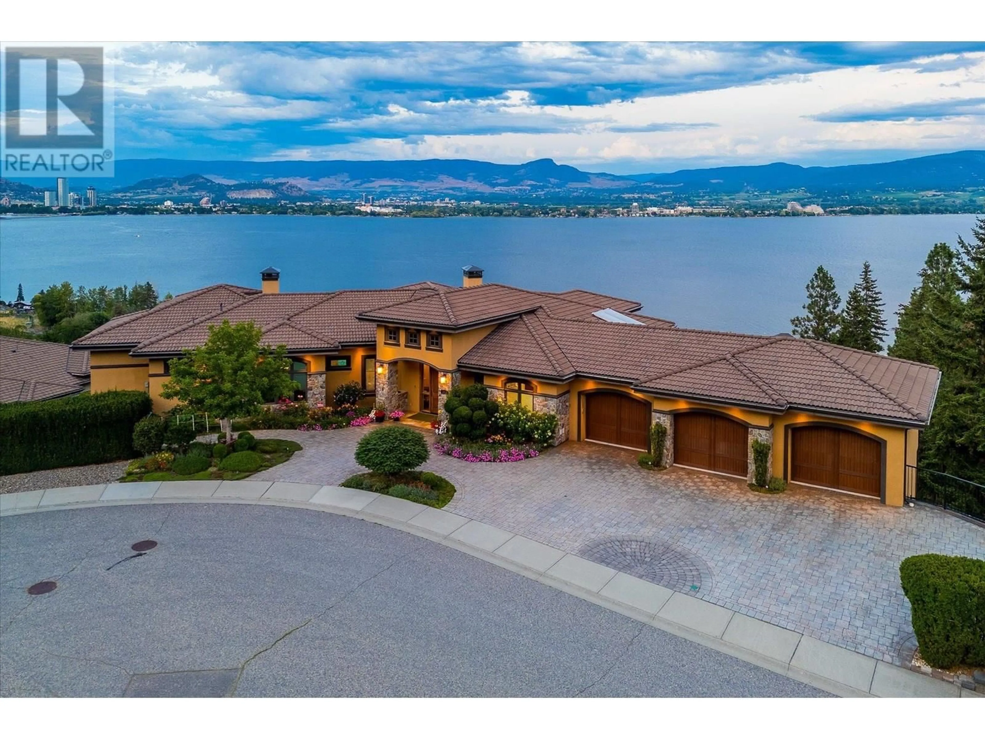 A pic from outside/outdoor area/front of a property/back of a property/a pic from drone, water/lake/river/ocean view for 2513 CASA PALMERO DRIVE, West Kelowna British Columbia V1Z4C6