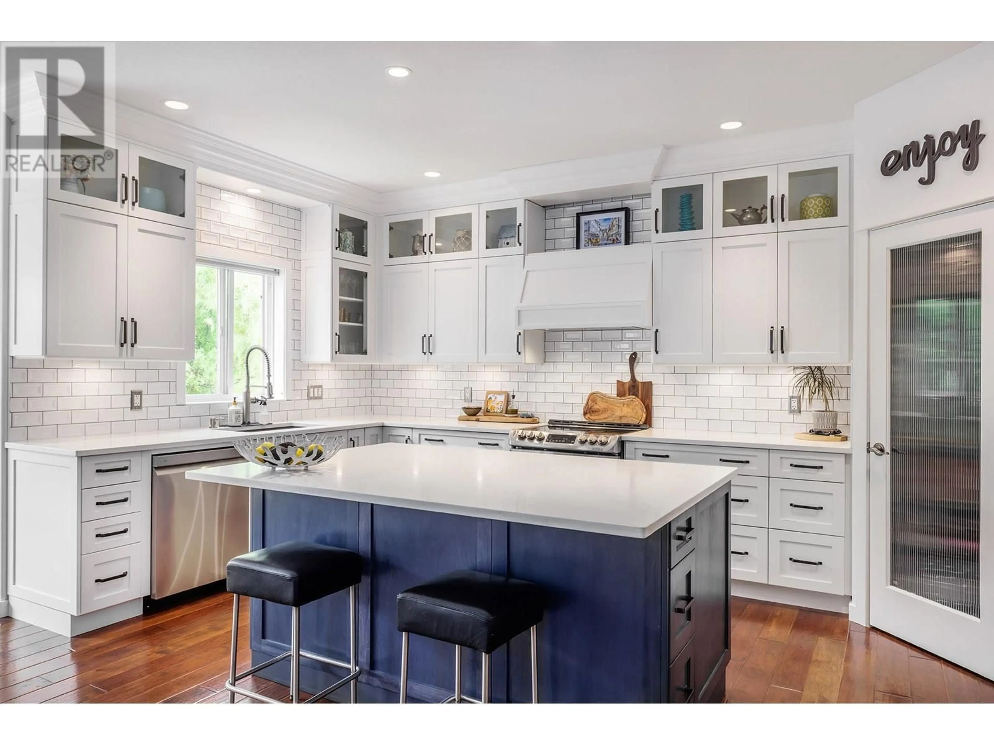 Contemporary kitchen, ceramic/tile floor for 2165 SHELBY CRESCENT, West Kelowna British Columbia V4T3B1
