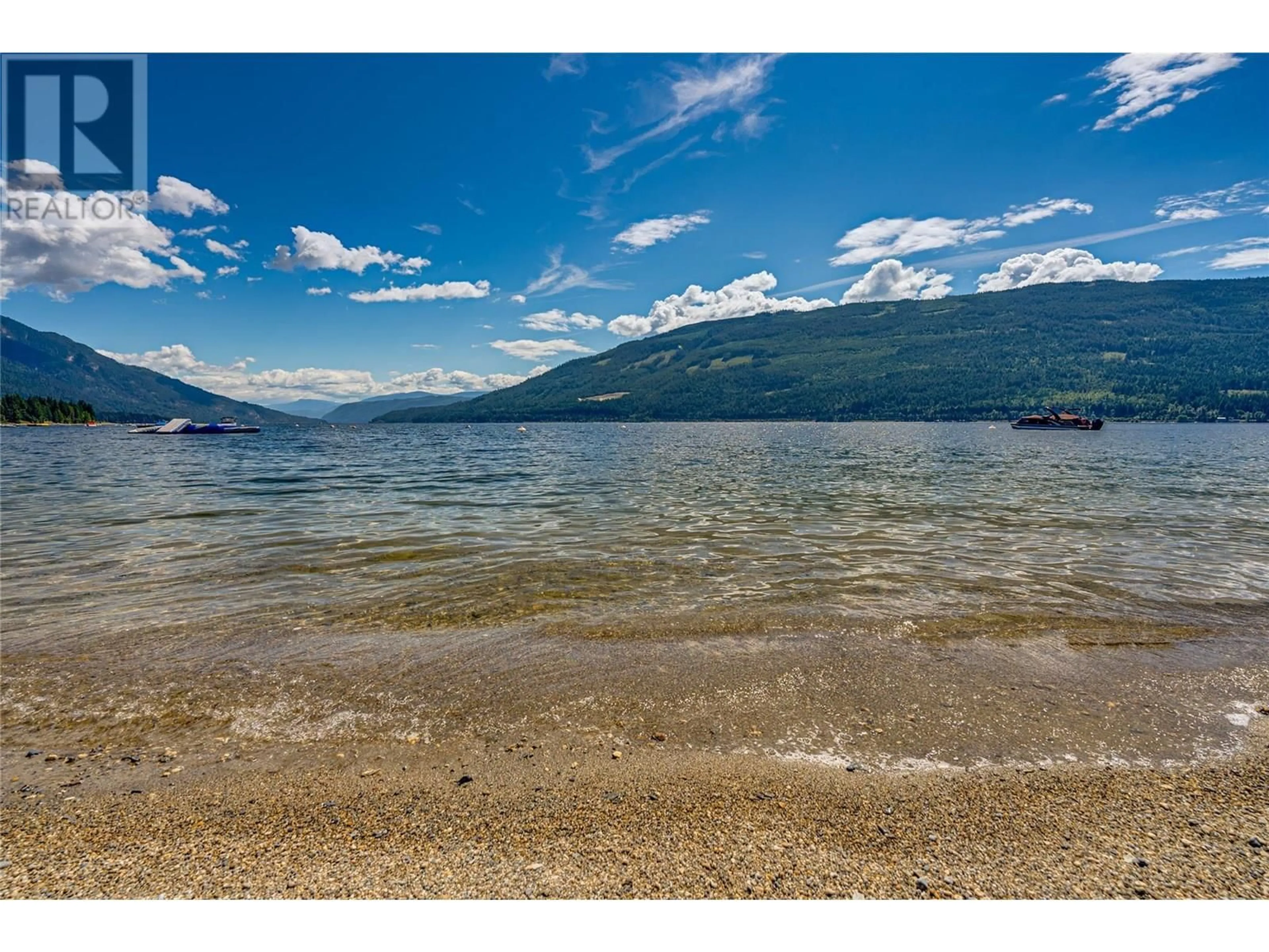 Blurry image for 4742 SUNNYBRAE CANOE POINT ROAD, Tappen British Columbia V0E2X1