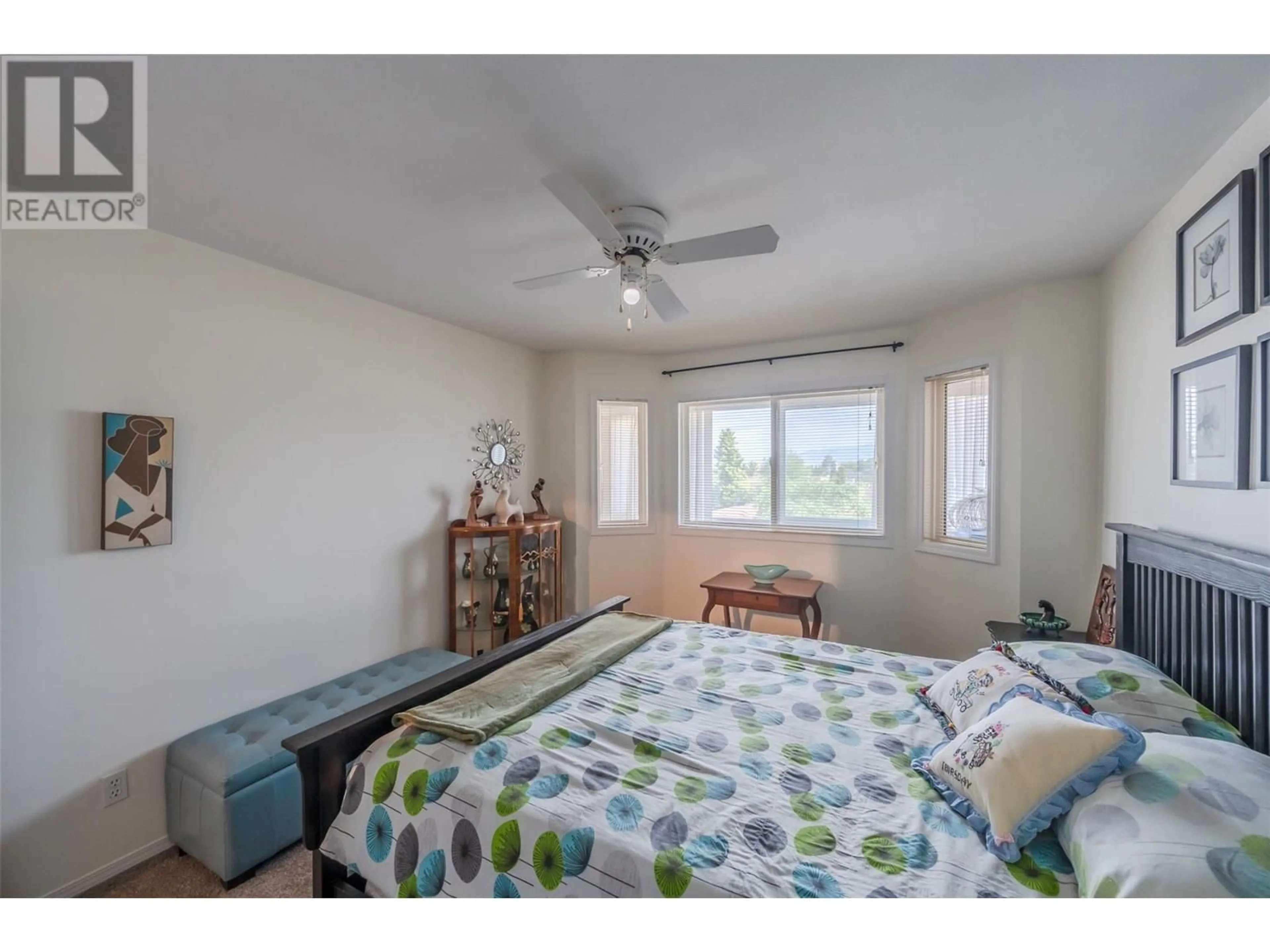 A pic of a room for 305 - 865 MAIN STREET, Penticton British Columbia V2A5E3