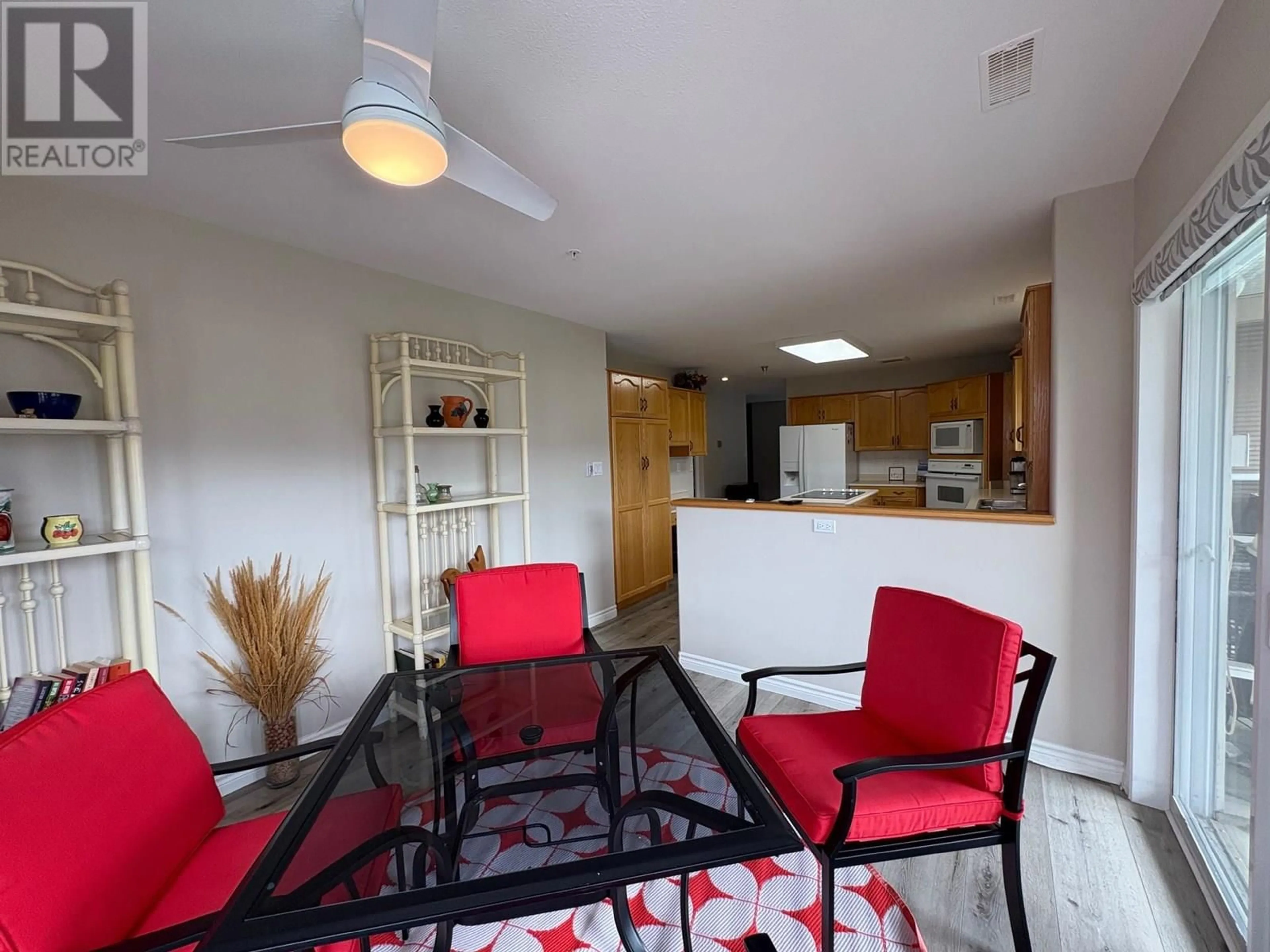 Unknown for 704 - 2245 ATKINSON STREET, Penticton British Columbia V2A8R7