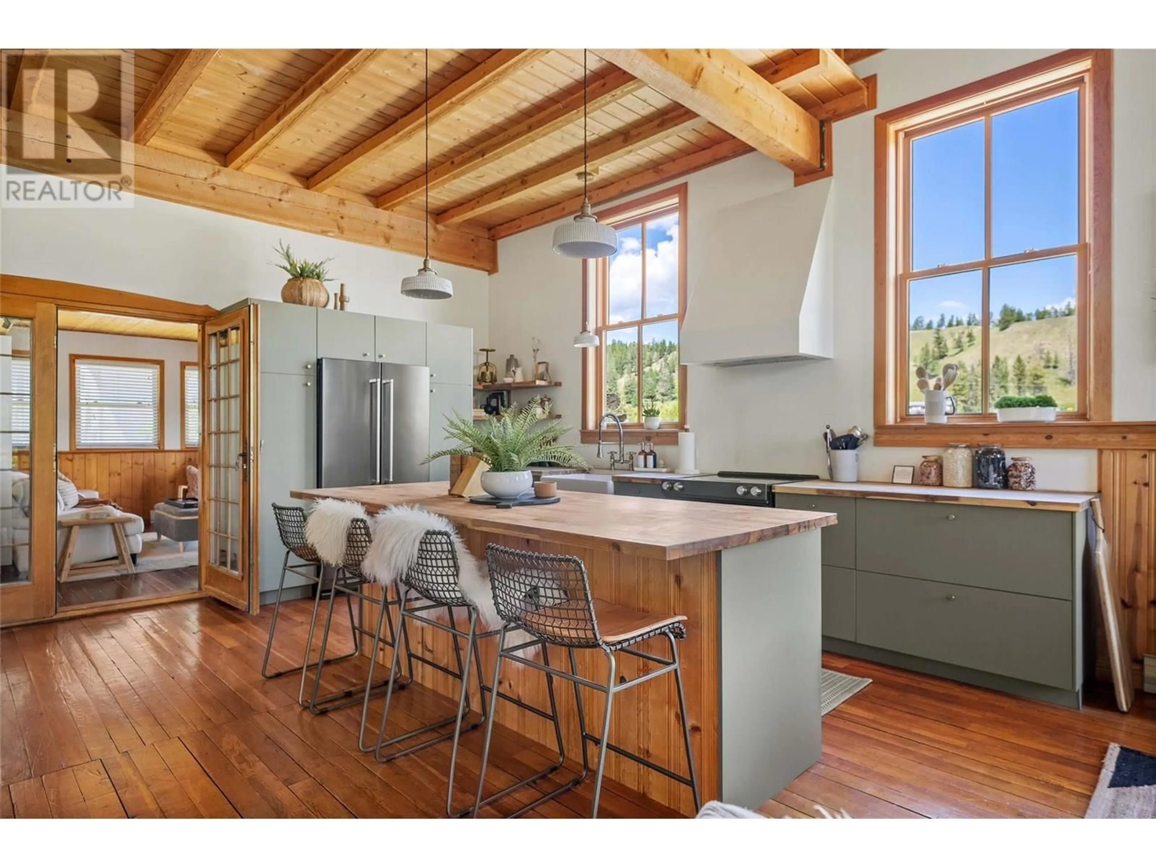 Open concept kitchen, unknown for 9211 WEST AVENUE, Invermere British Columbia V0A1K5