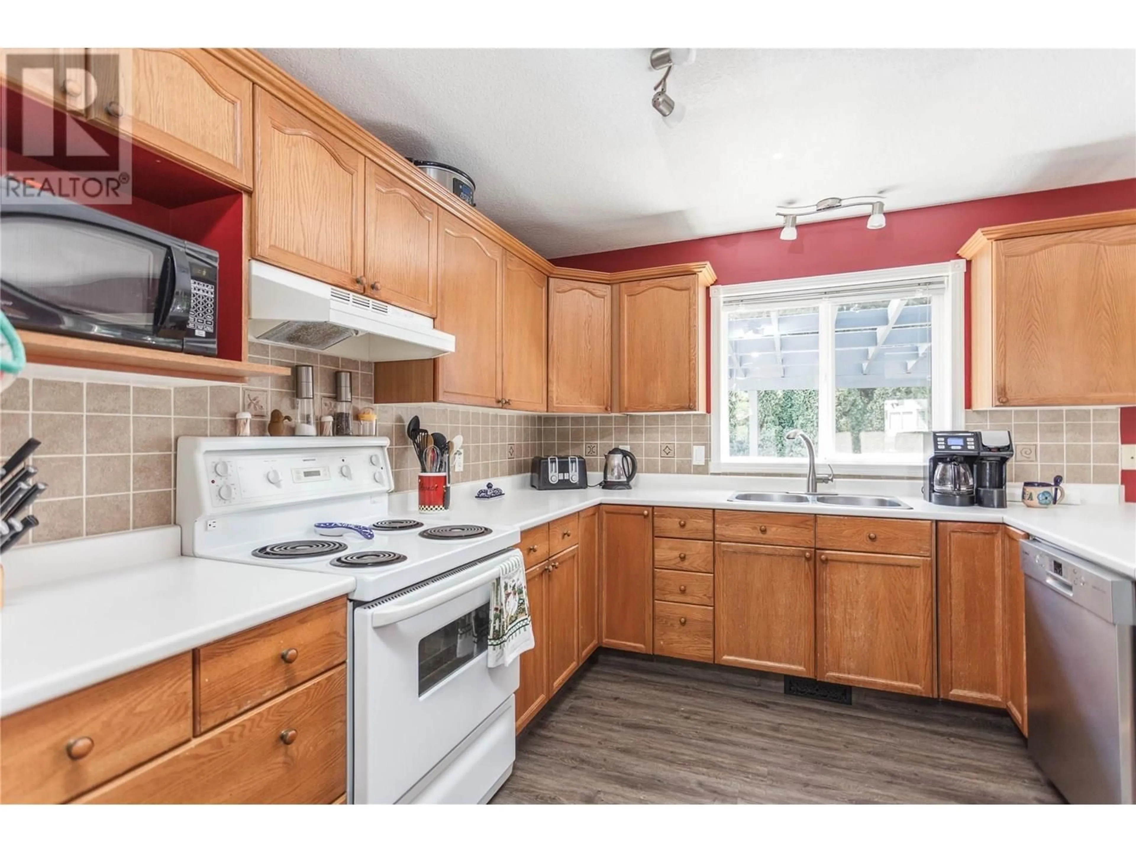 Standard kitchen, wood/laminate floor for 2230 LINEA CRESCENT, Lumby British Columbia V0E2G0