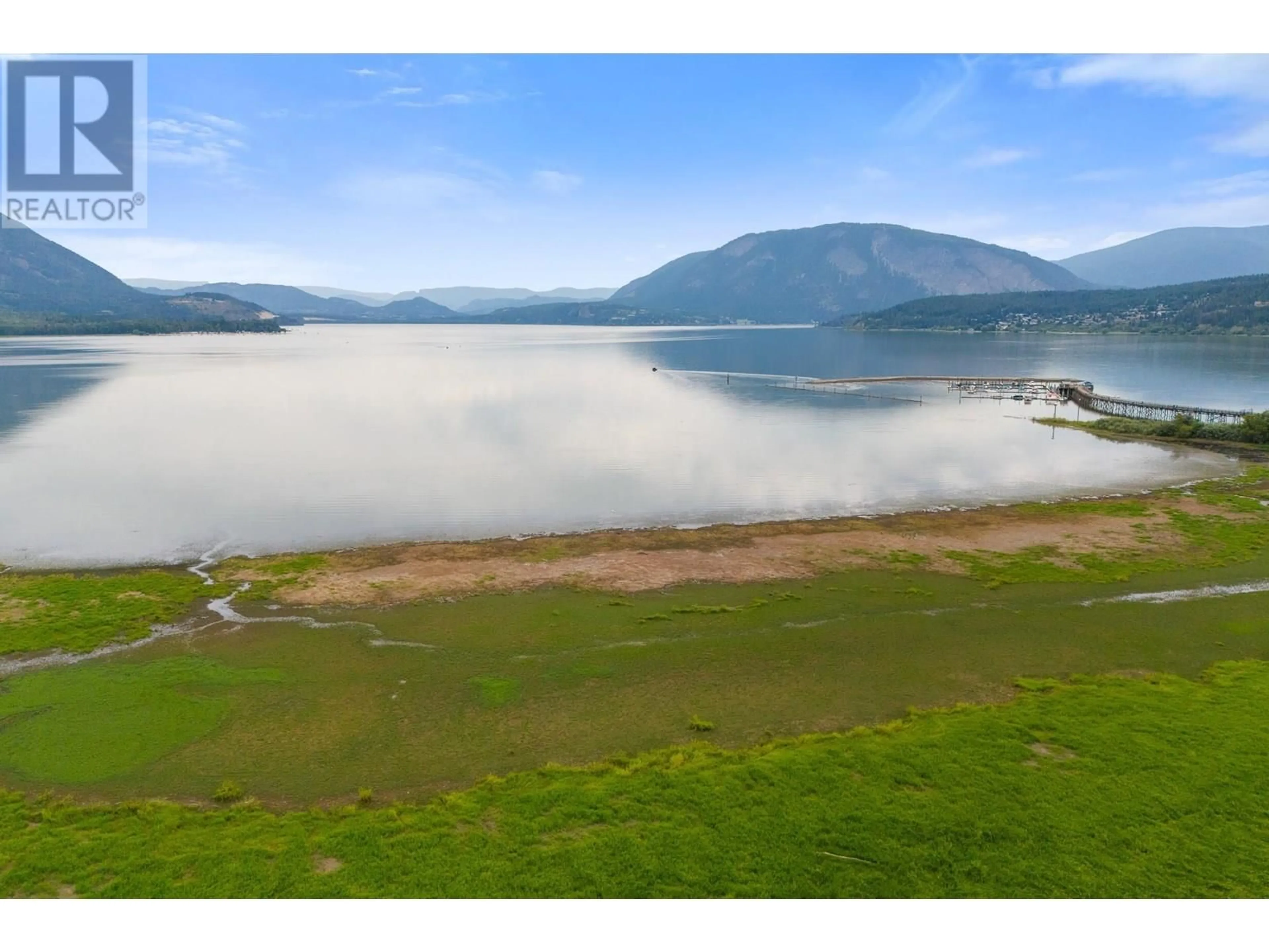 A pic from outside/outdoor area/front of a property/back of a property/a pic from drone, water/lake/river/ocean view for 14 - 171 BEATTY AVENUE NORTHWEST, Salmon Arm British Columbia V1E2W4