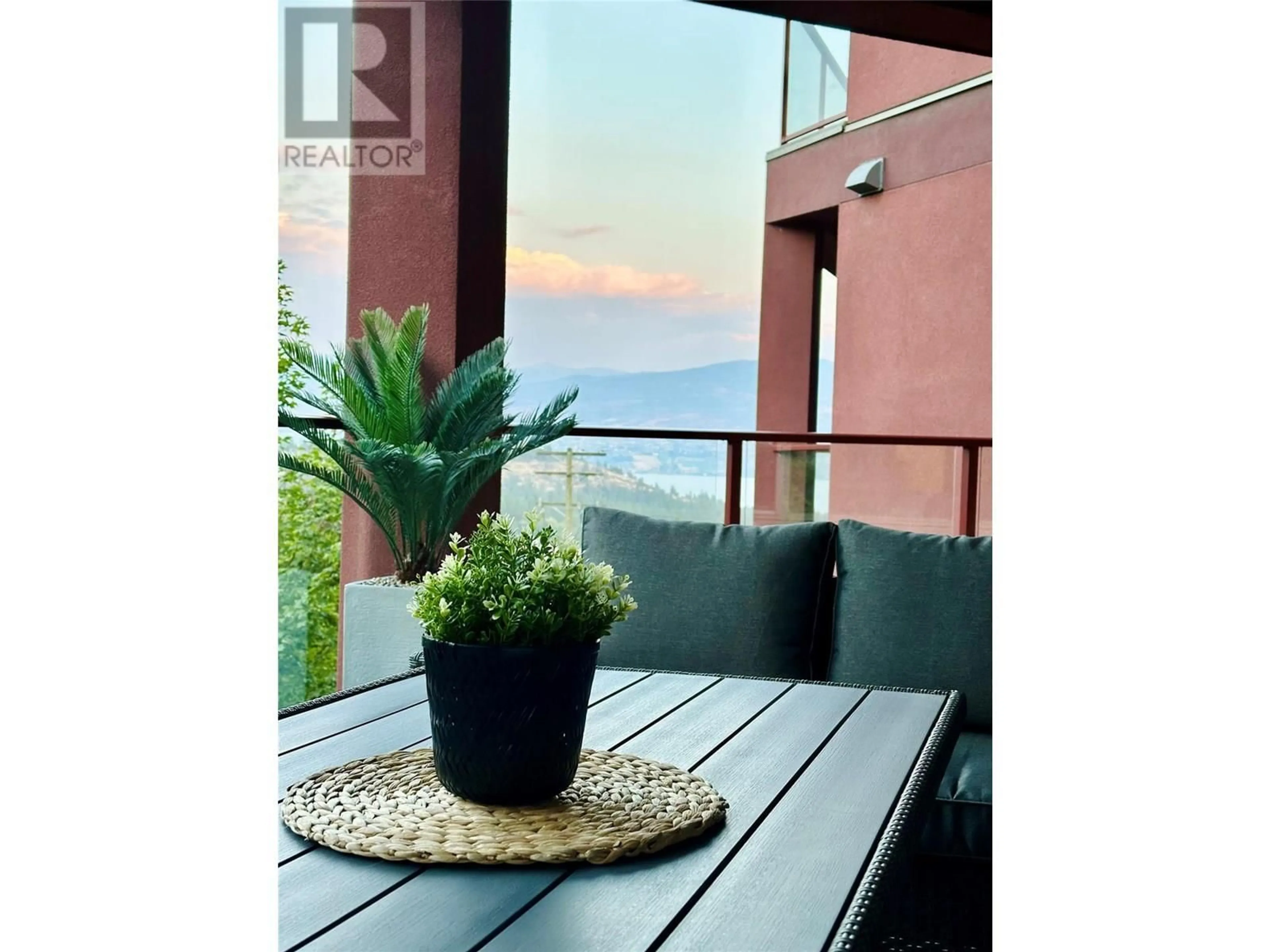 Balcony in the apartment, water/lake/river/ocean view for 307 - 3211 SKYVIEW LANE, West Kelowna British Columbia V4T1S4
