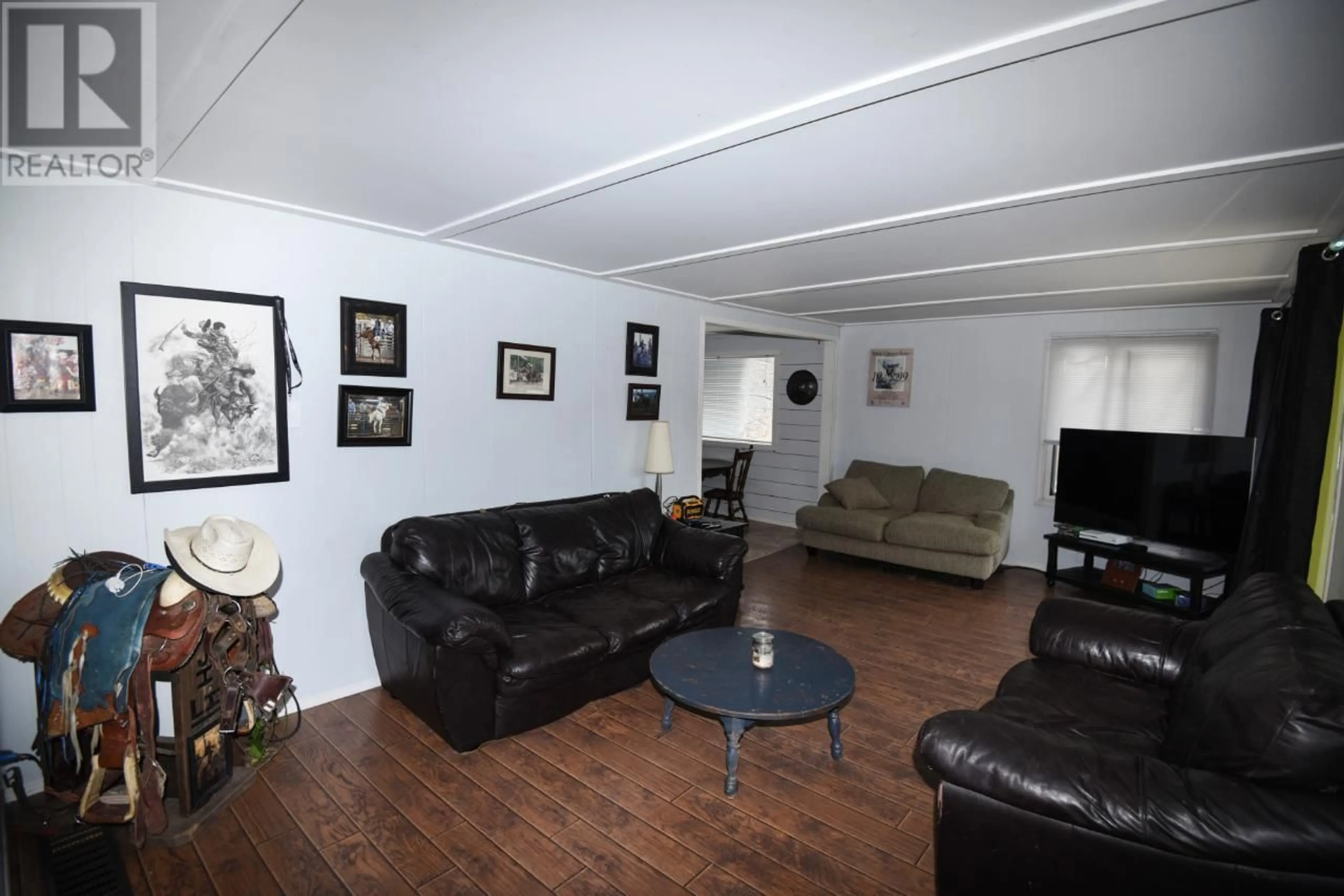 Living room with furniture, unknown for 1404 SOUES STREET, Clinton British Columbia V0K1K0