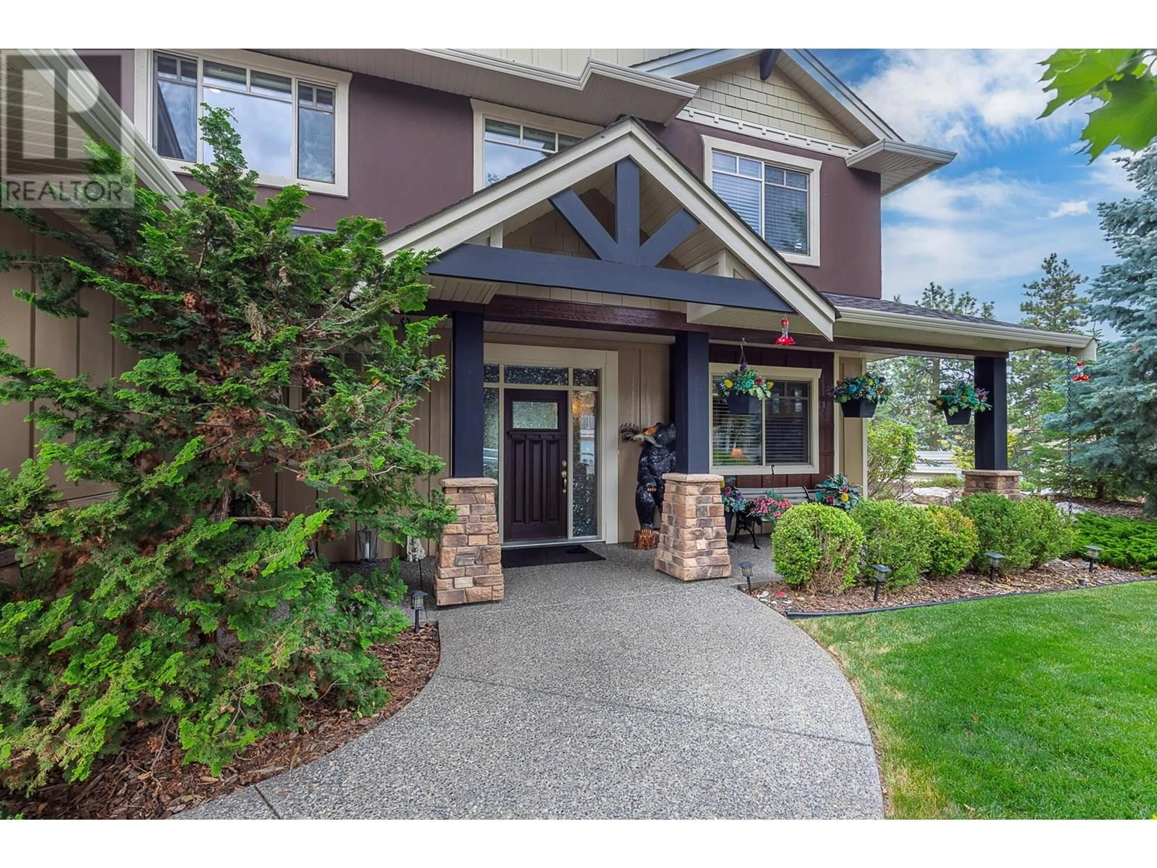 Indoor entryway for 12 - 13341 KIDSTON ROAD, Coldstream British Columbia V1B1Z4