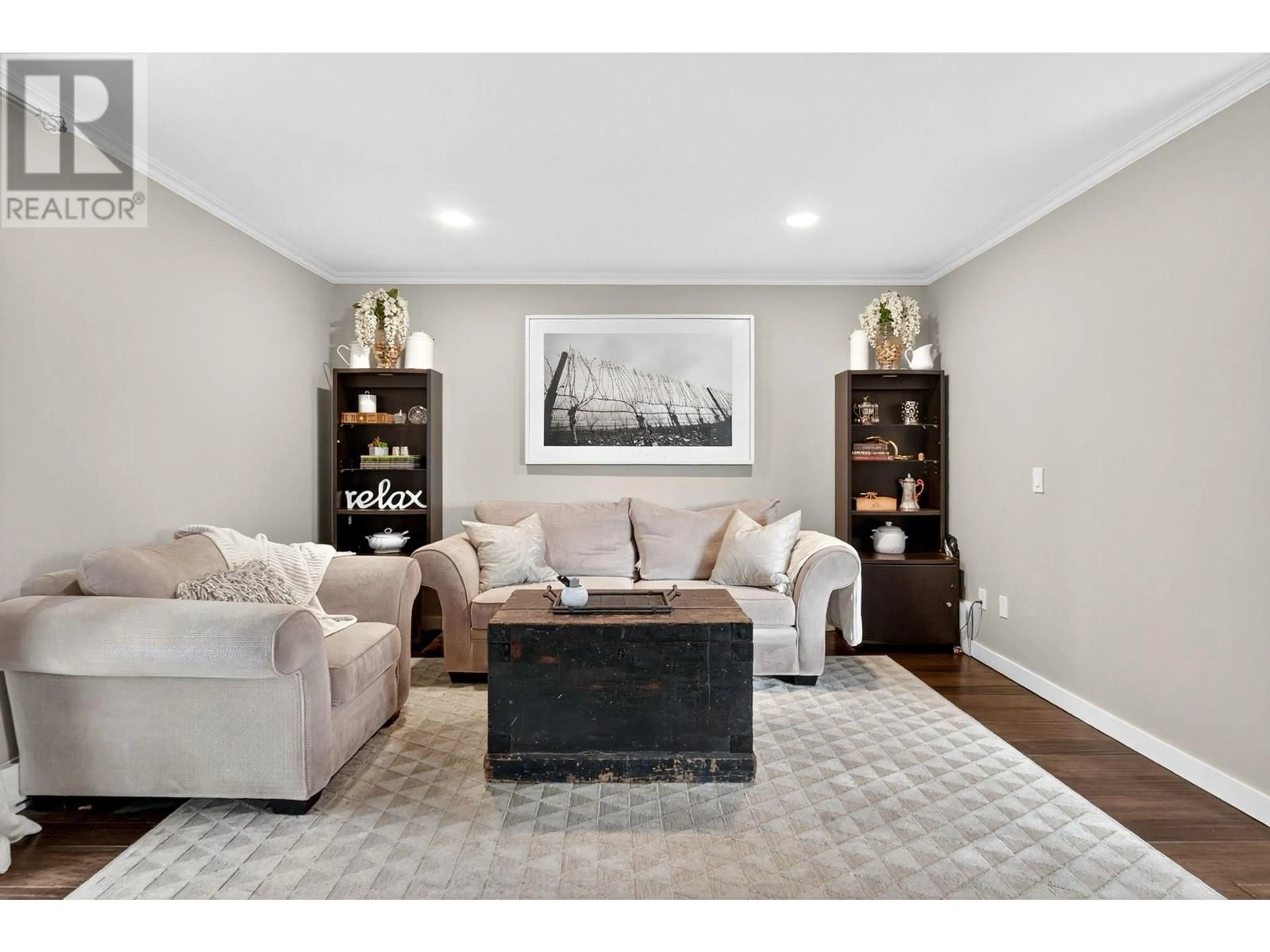 Living room with furniture, unknown for 10 - 500 LESTER ROAD, Kelowna British Columbia V1X6E2