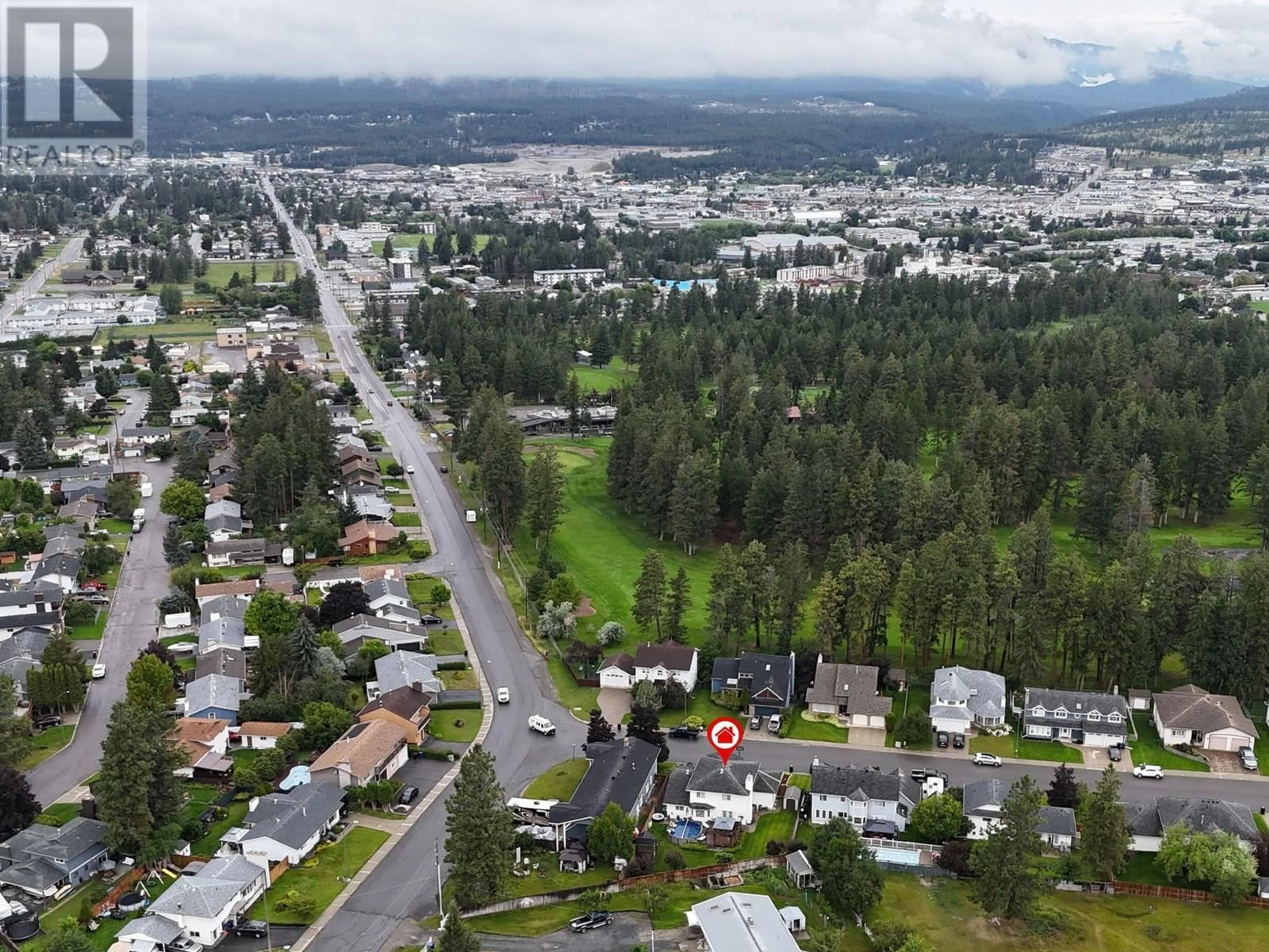 A pic from outside/outdoor area/front of a property/back of a property/a pic from drone, mountain view for 2904 EDGEWOOD DRIVE, Cranbrook British Columbia V1C6C9