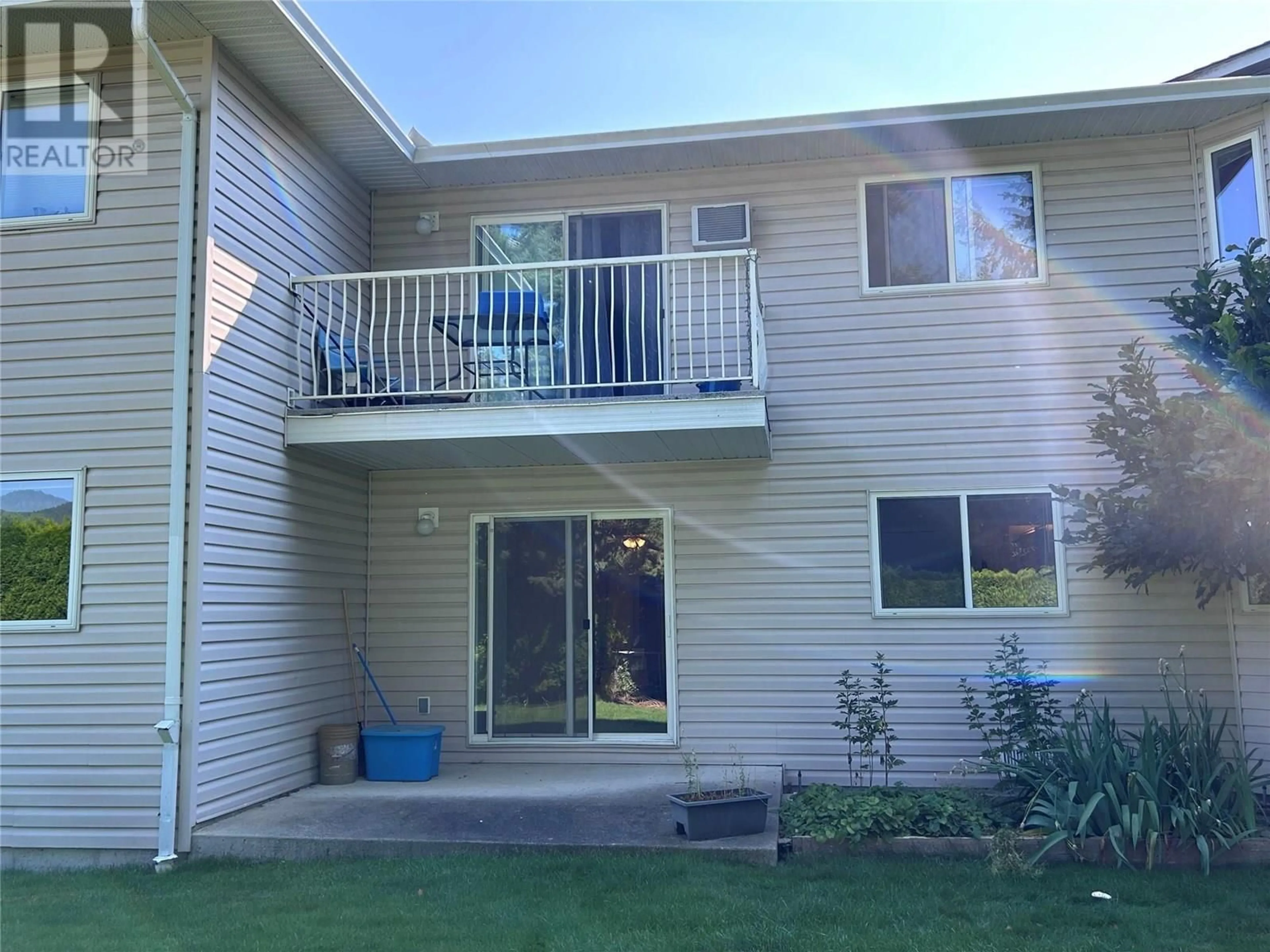 Patio, water/lake/river/ocean view for 105 - 211 KILDONAN AVENUE, Enderby British Columbia V0E1V0