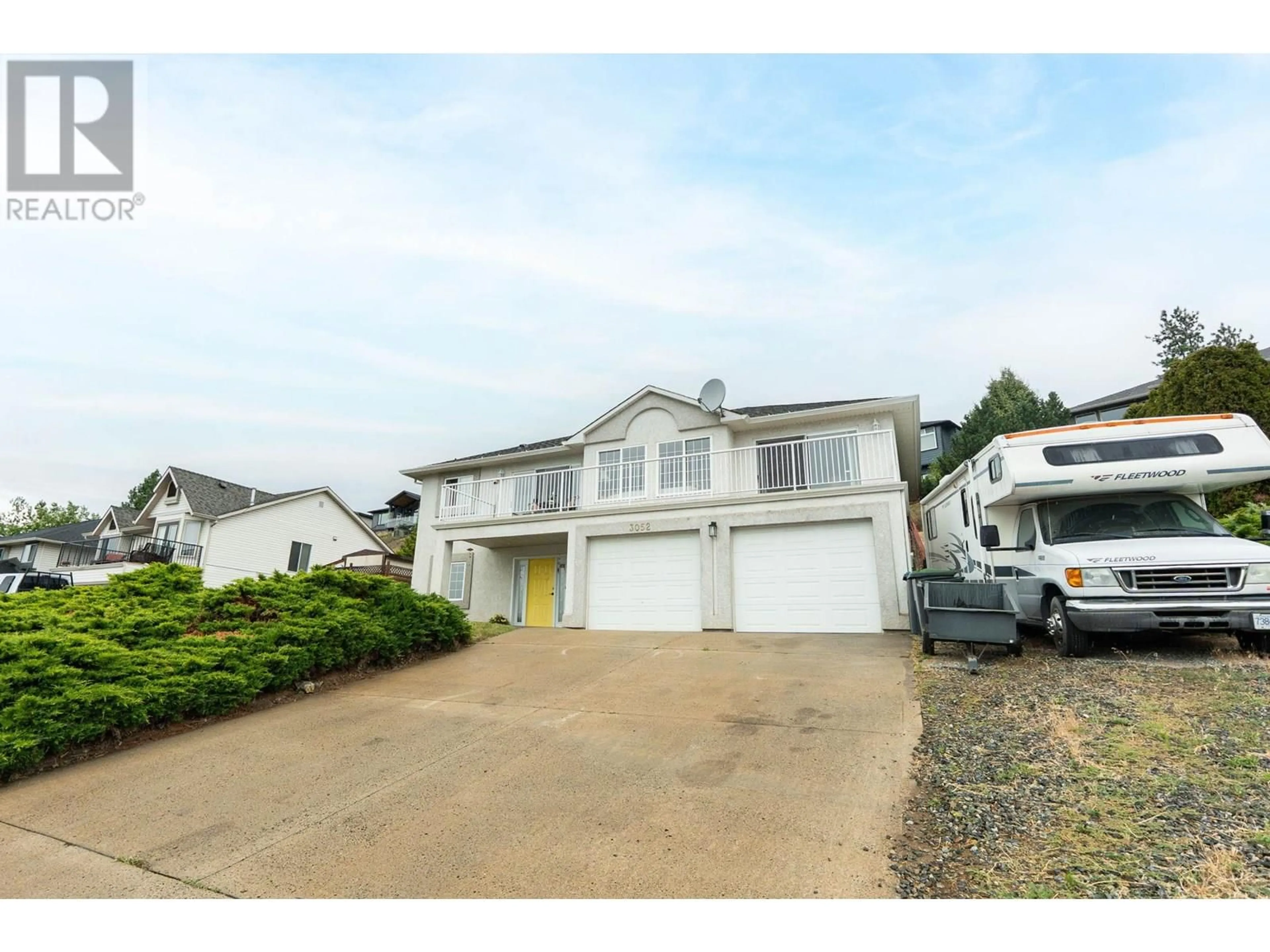 A pic from outside/outdoor area/front of a property/back of a property/a pic from drone, street for 3052 ENSIGN WAY, West Kelowna British Columbia V4T1V1