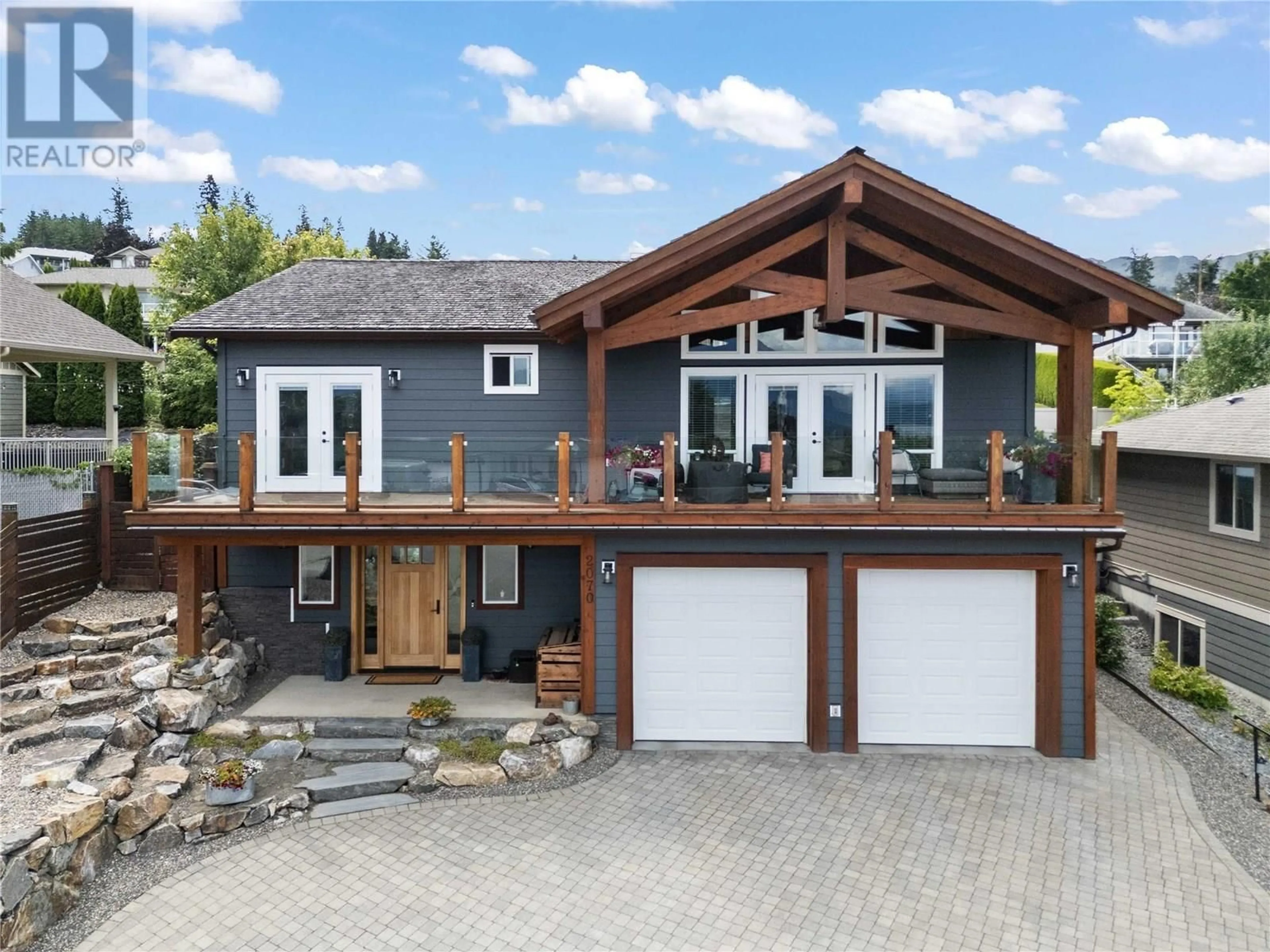 Home with brick exterior material, unknown for 2070 1 AVENUE SOUTHEAST, Salmon Arm British Columbia V1E1K1