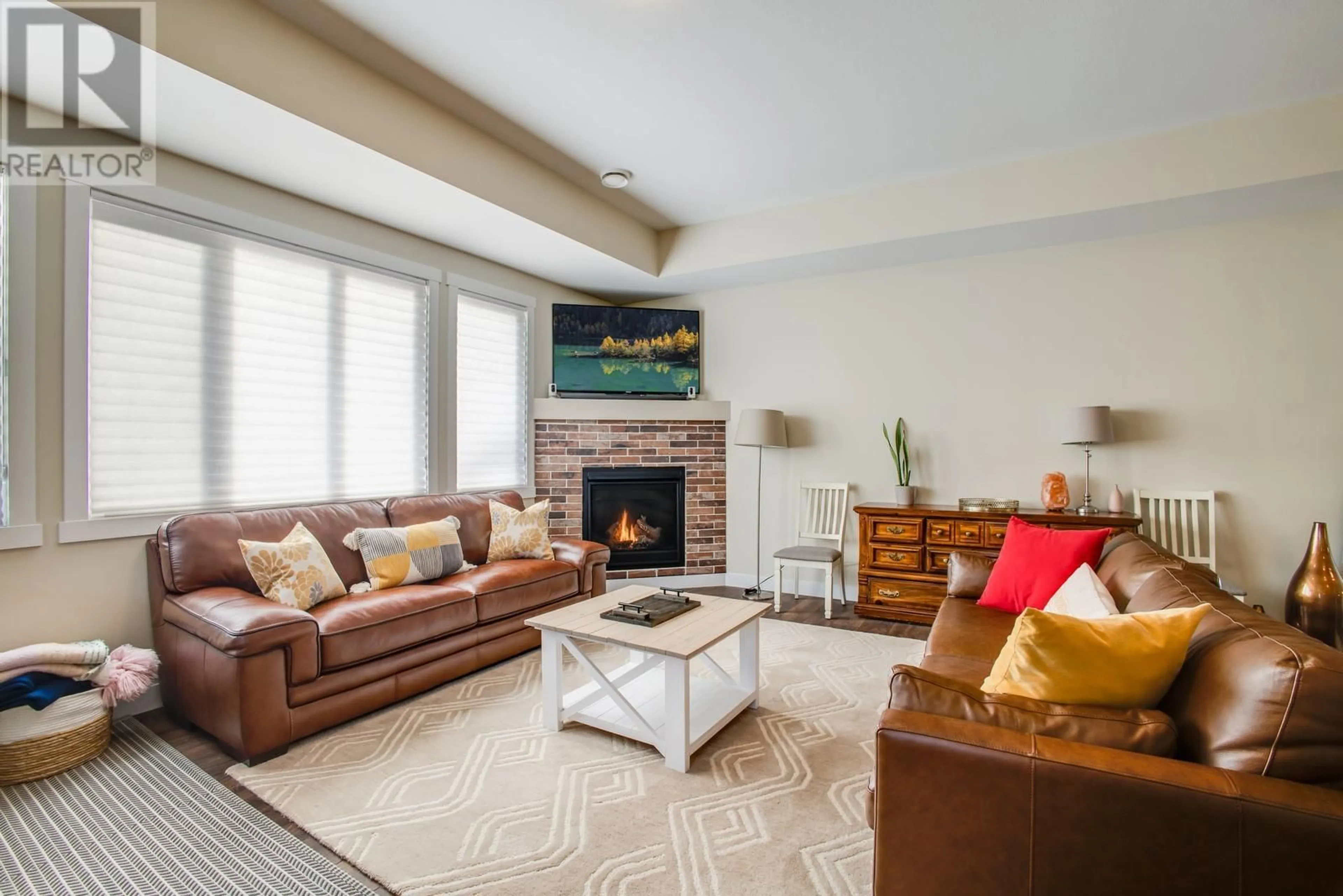 Living room with furniture, unknown for 11 - 2893 ROBINSON ROAD, Lake Country British Columbia V4V1H8