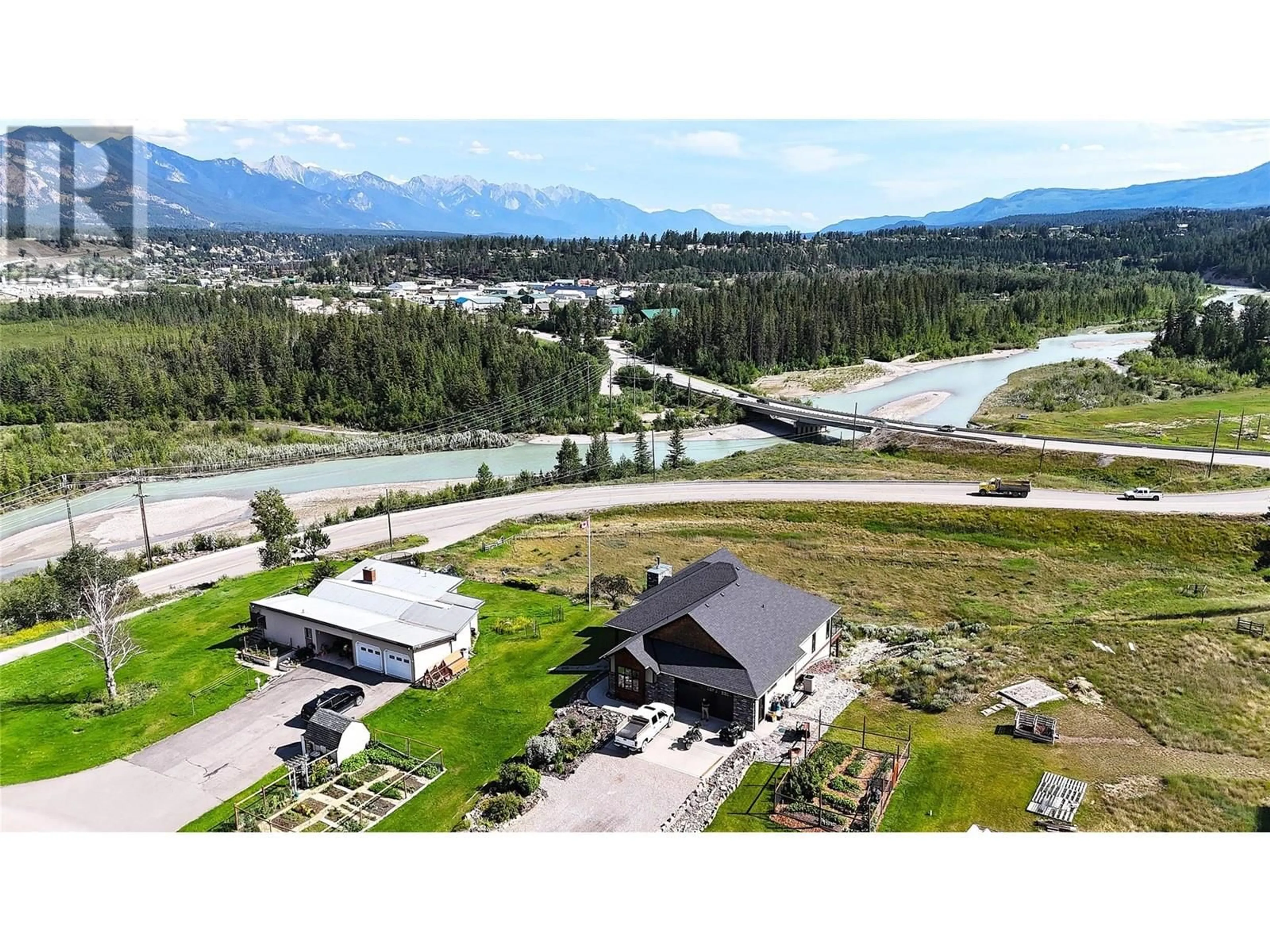 A pic from outside/outdoor area/front of a property/back of a property/a pic from drone, mountain view for 129 WESTSIDE ROAD, Invermere British Columbia V0A1K5