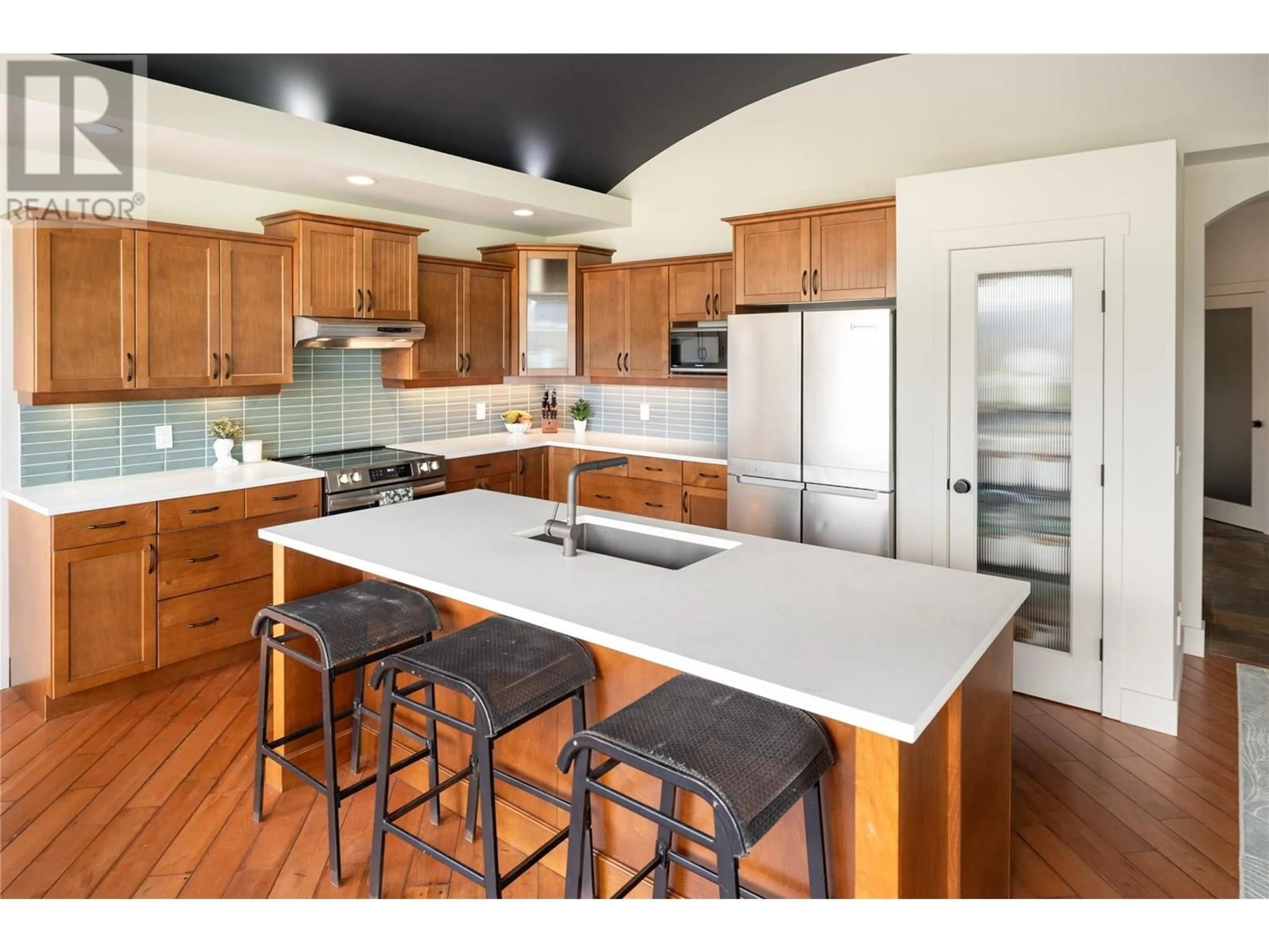 Open concept kitchen, unknown for 3025 ENSIGN LANE, West Kelowna British Columbia V4T2Z4