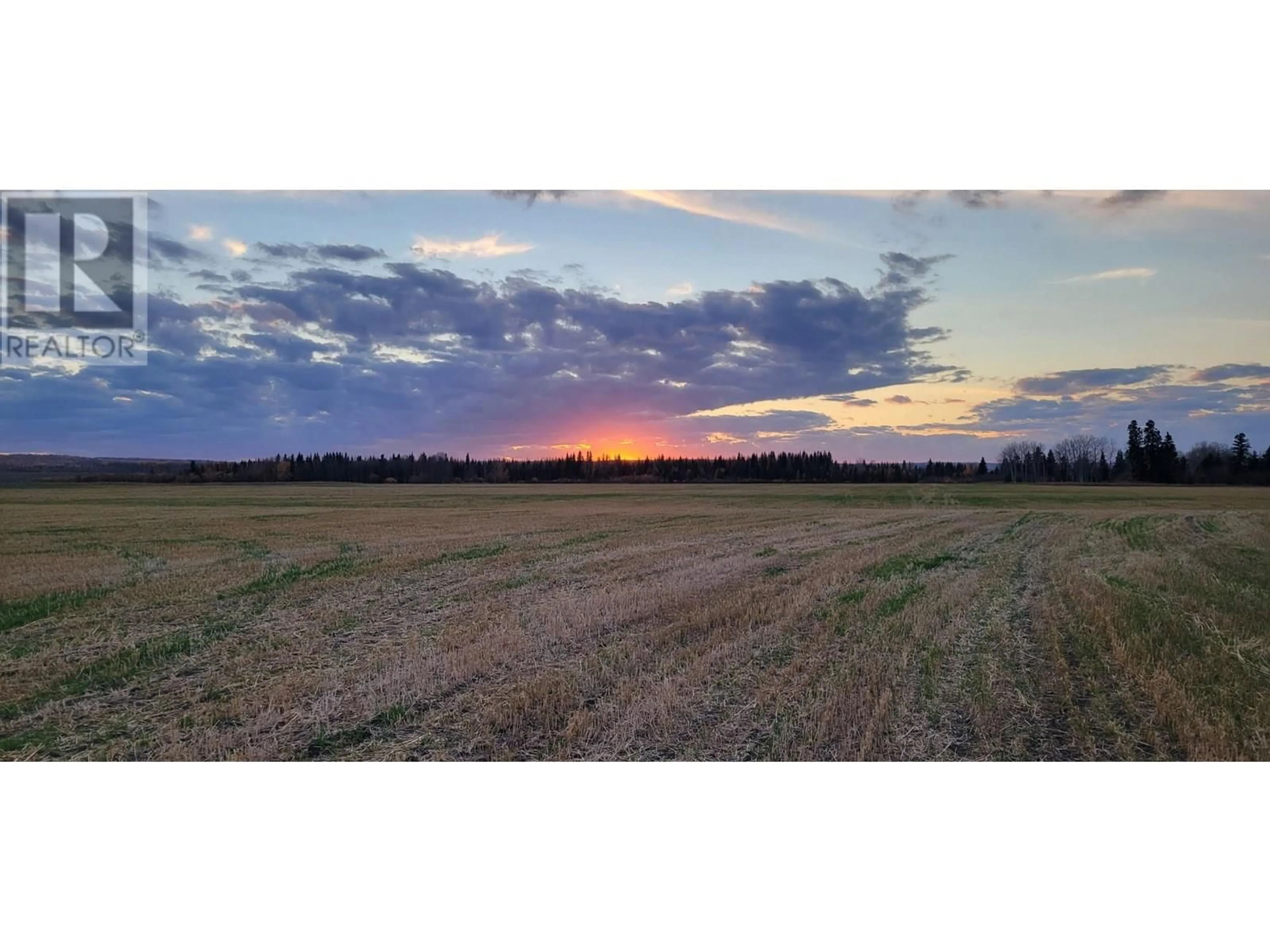 A pic from outside/outdoor area/front of a property/back of a property/a pic from drone, unknown for 15451 OLD EDMONTON HIGHWAY, Dawson Creek British Columbia V0C2L0