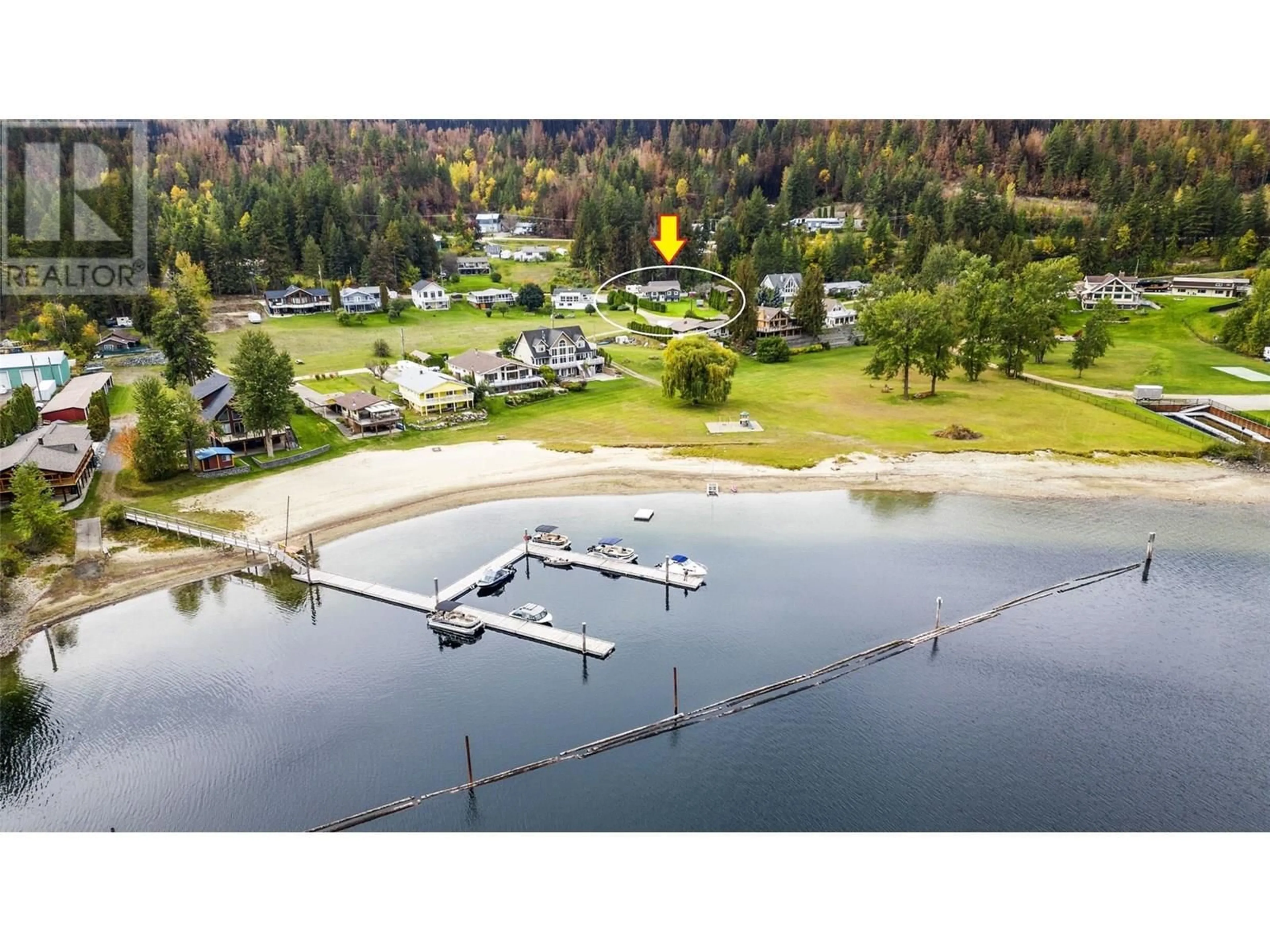 A pic from outside/outdoor area/front of a property/back of a property/a pic from drone, water/lake/river/ocean view for 17 - 8758 HOLDING ROAD, Adams Lake British Columbia V0E1M2