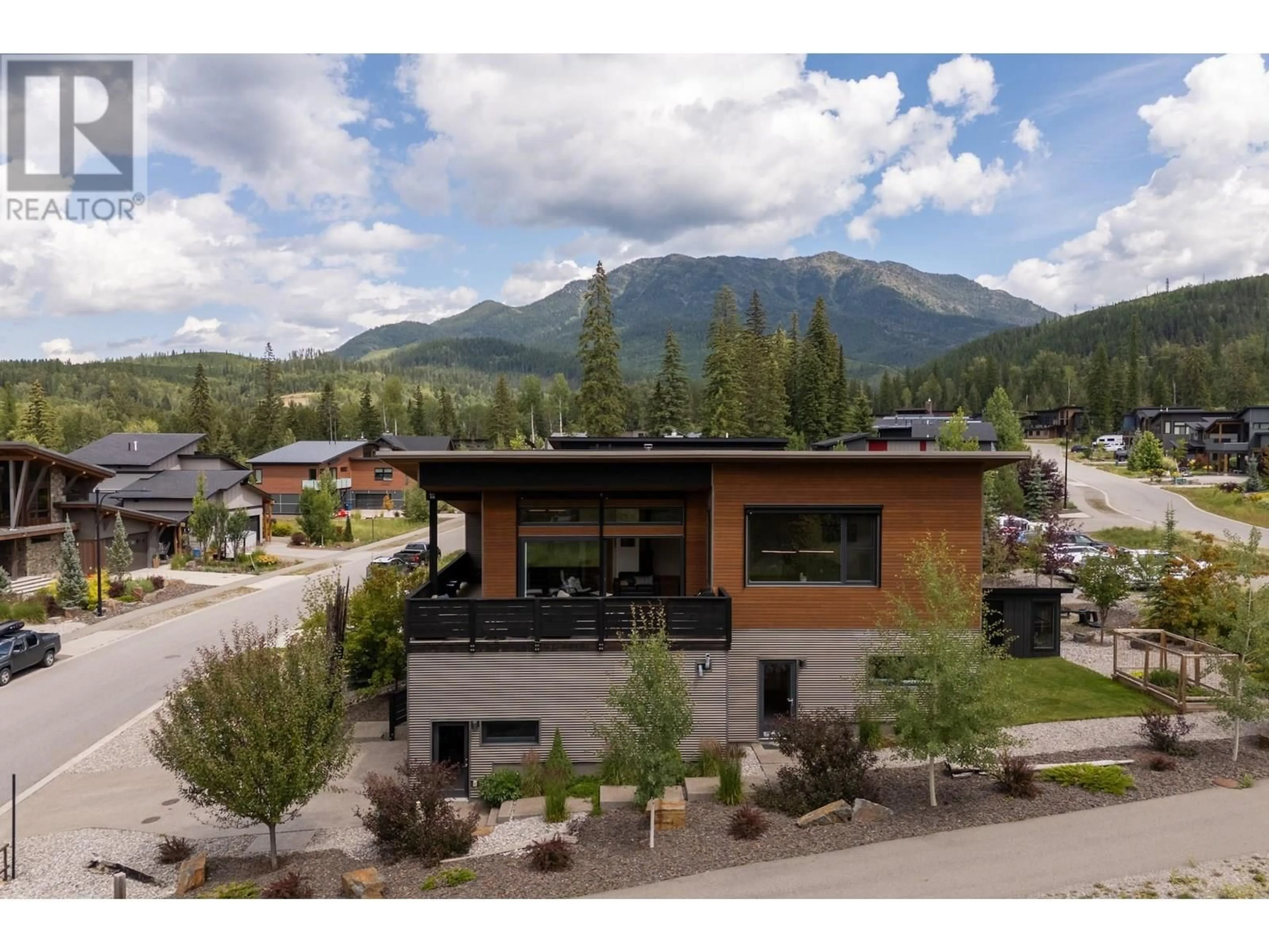 A pic from outside/outdoor area/front of a property/back of a property/a pic from drone, mountain view for 2 PIEDMONT DRIVE, Fernie British Columbia V0B1M4