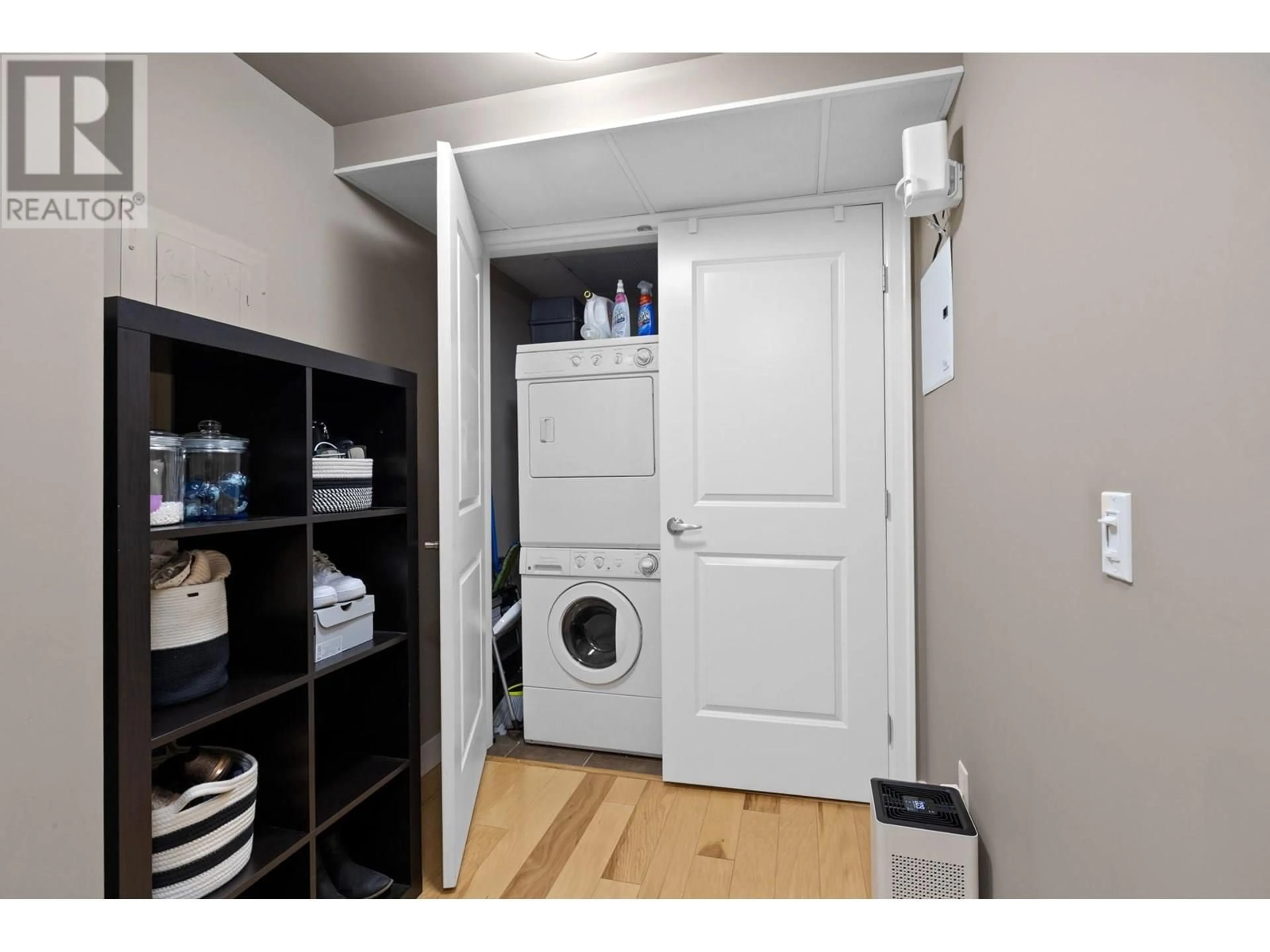 Laundry room for 201 - 600 SARSONS ROAD, Kelowna British Columbia V1W5H5