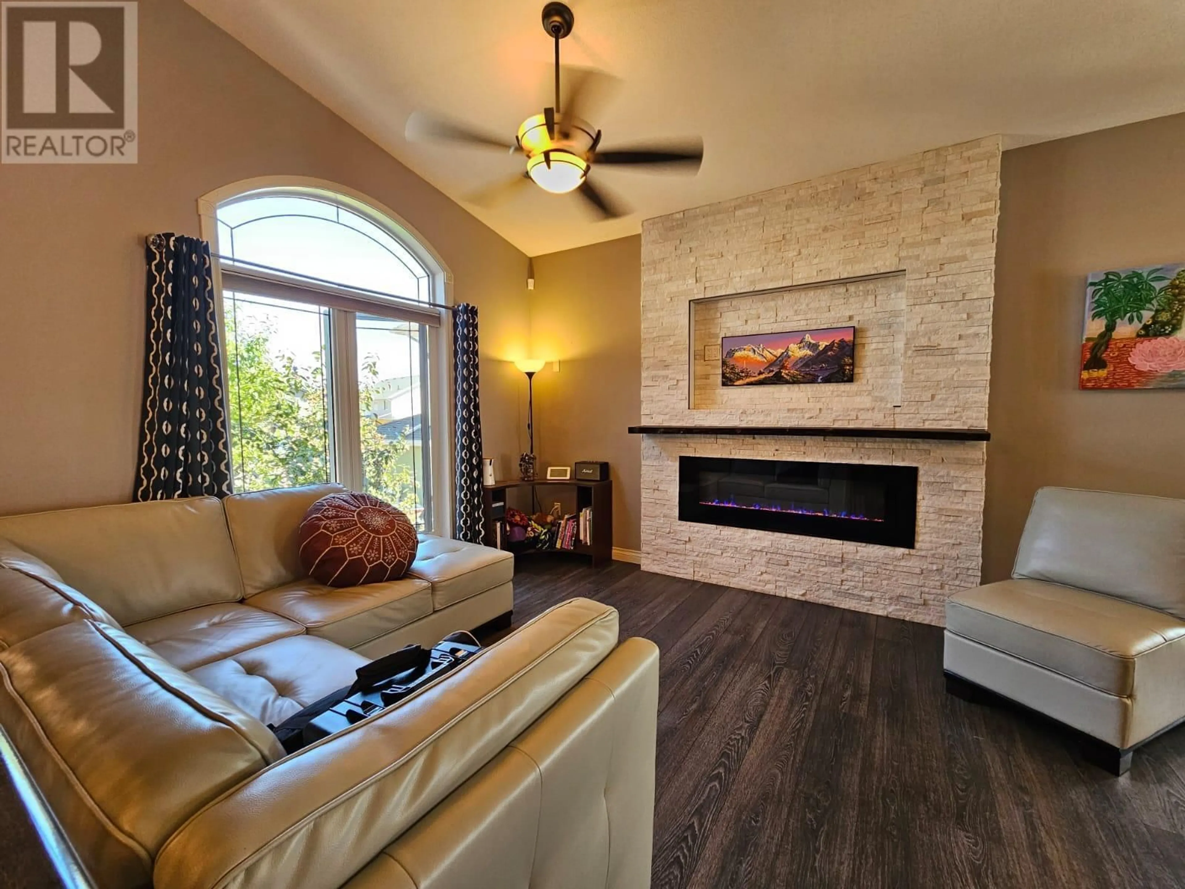 Living room with furniture, unknown for 8409 18 STREET, Dawson Creek British Columbia V1G0E2