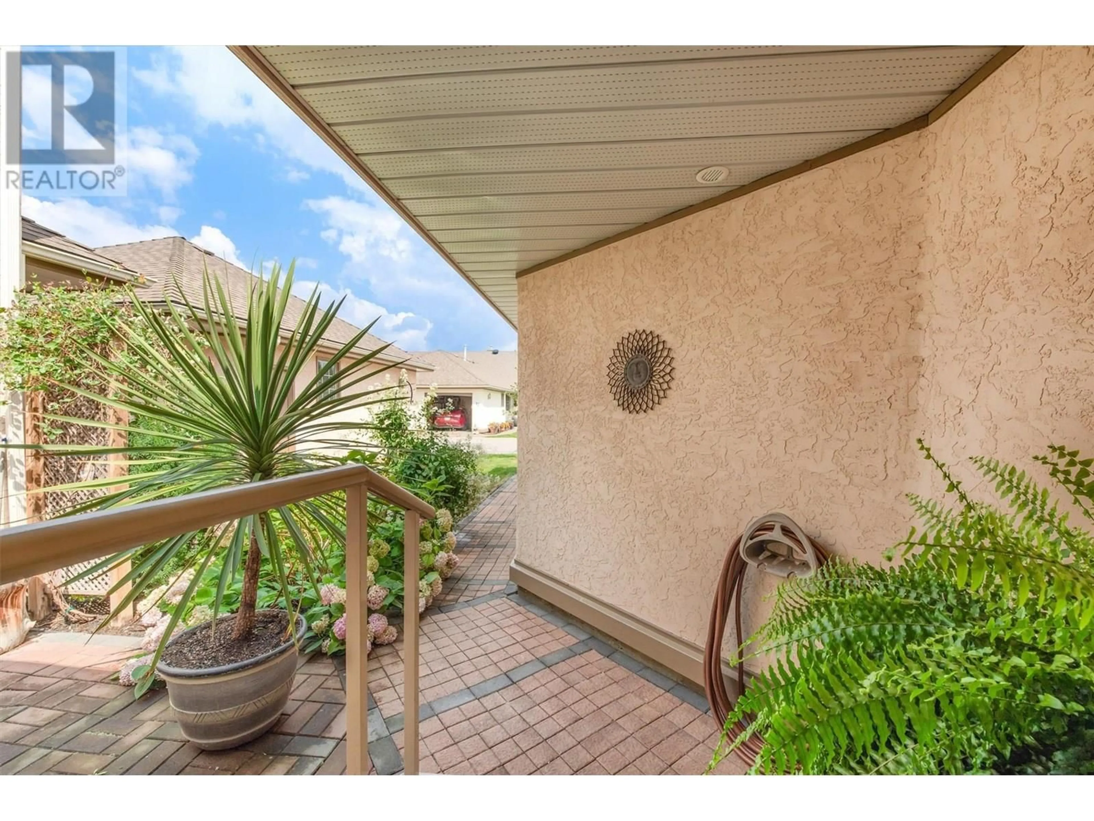 Patio, street for 9 - 950 LANFRANCO ROAD, Kelowna British Columbia V1W3W8