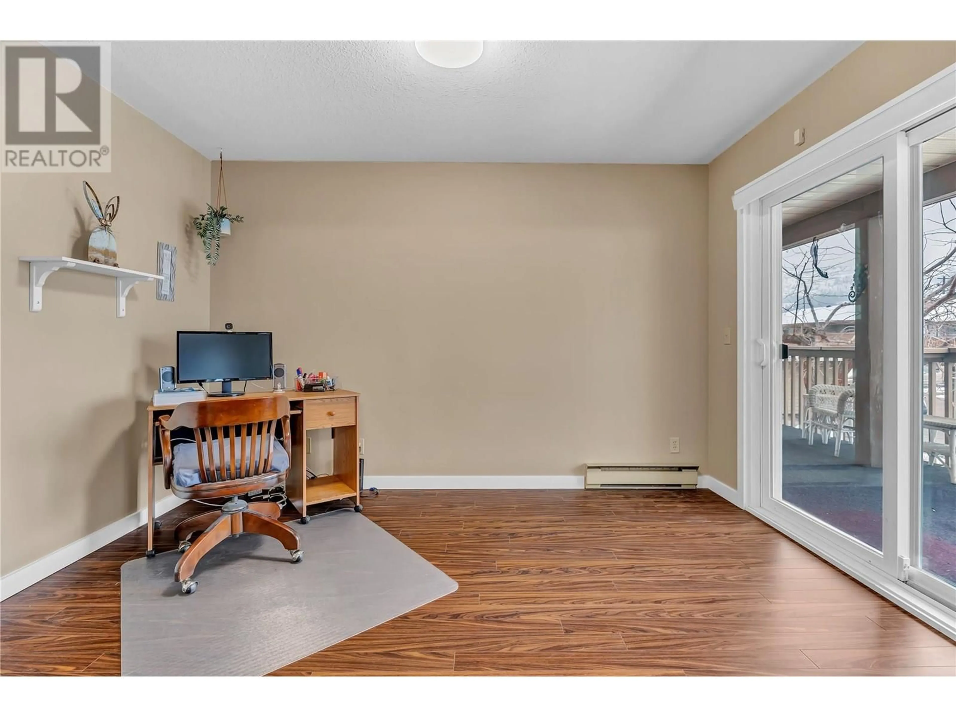 A pic of a room for 207 - 1820 ATKINSON STREET, Penticton British Columbia V2A7M6