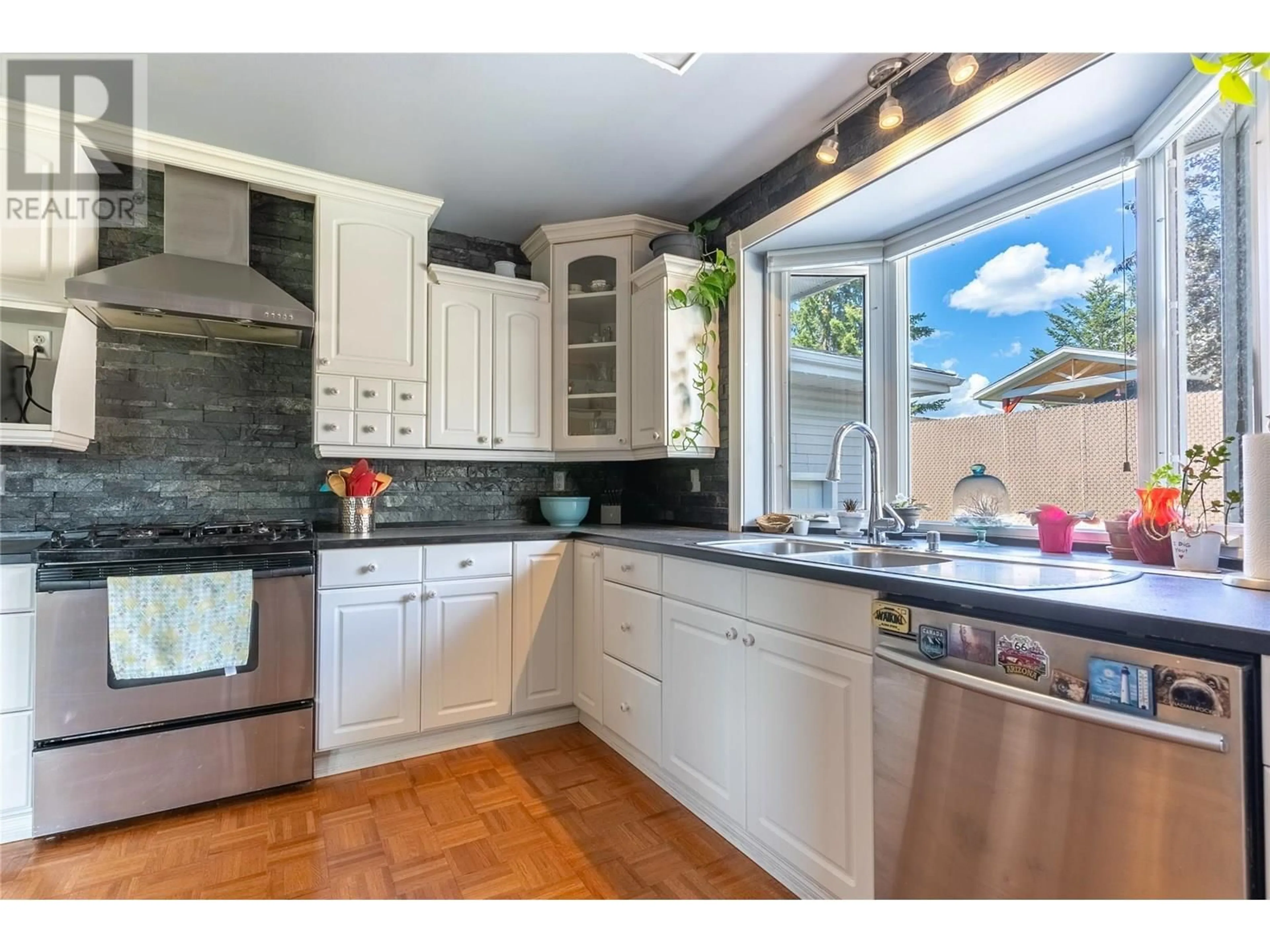 Open concept kitchen, ceramic/tile floor for 12 EMERALD DRIVE, Logan Lake British Columbia V0K1W0
