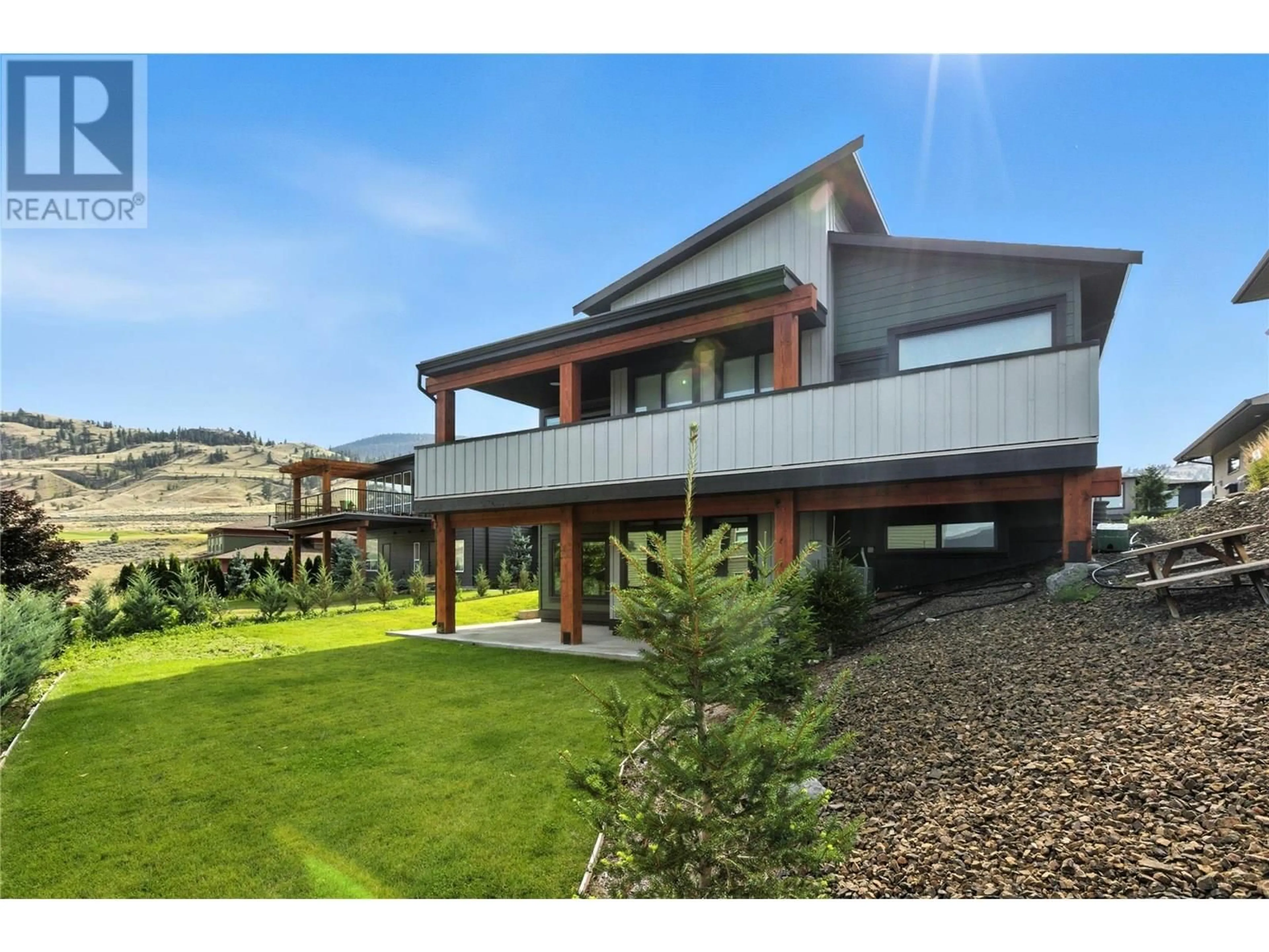 A pic from outside/outdoor area/front of a property/back of a property/a pic from drone, unknown for 181 HOLLOWAY DRIVE, Kamloops British Columbia V1S0B3