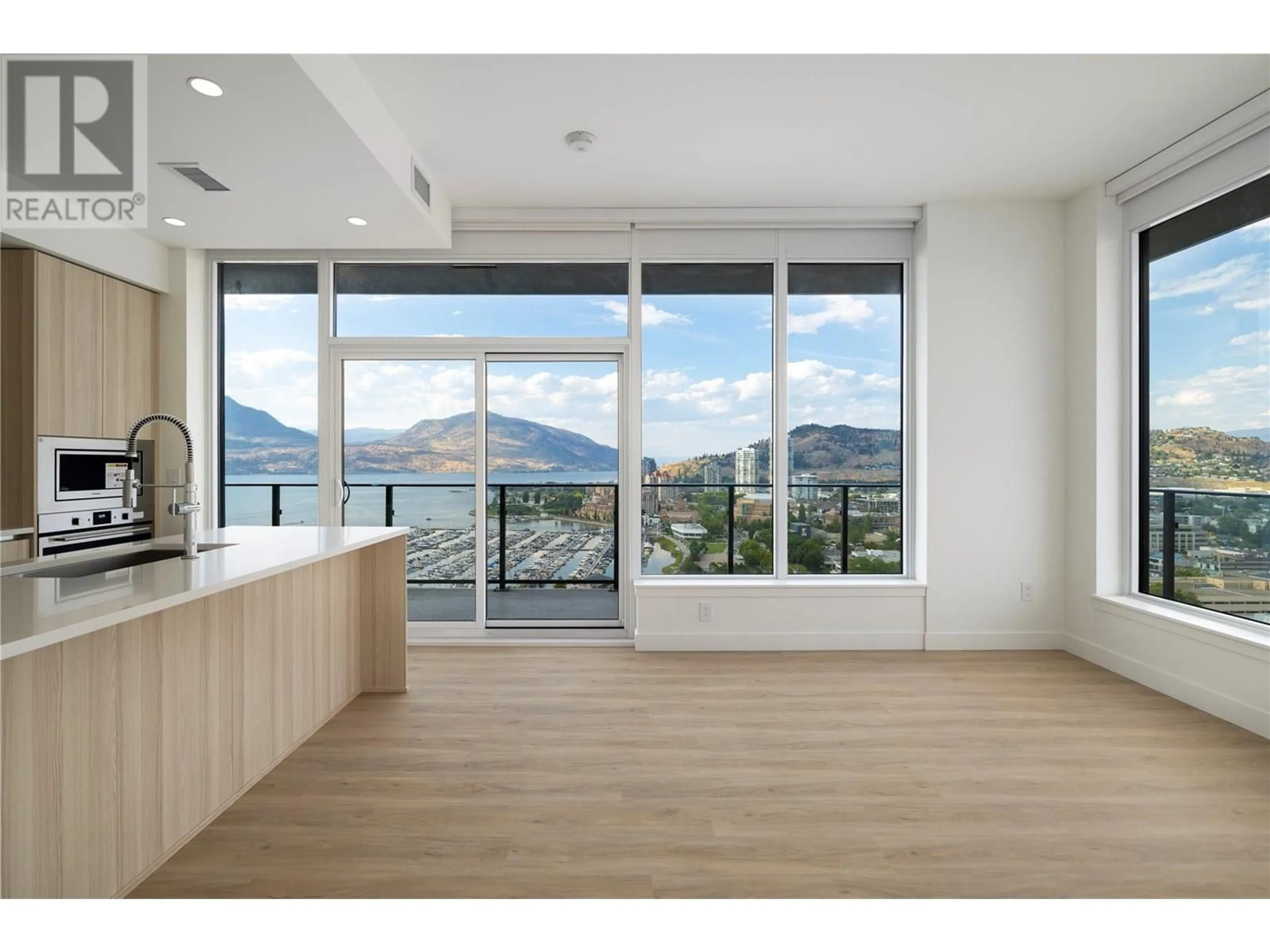 Unknown for 2102 - 238 LEON AVENUE, Kelowna British Columbia V1Y6H9