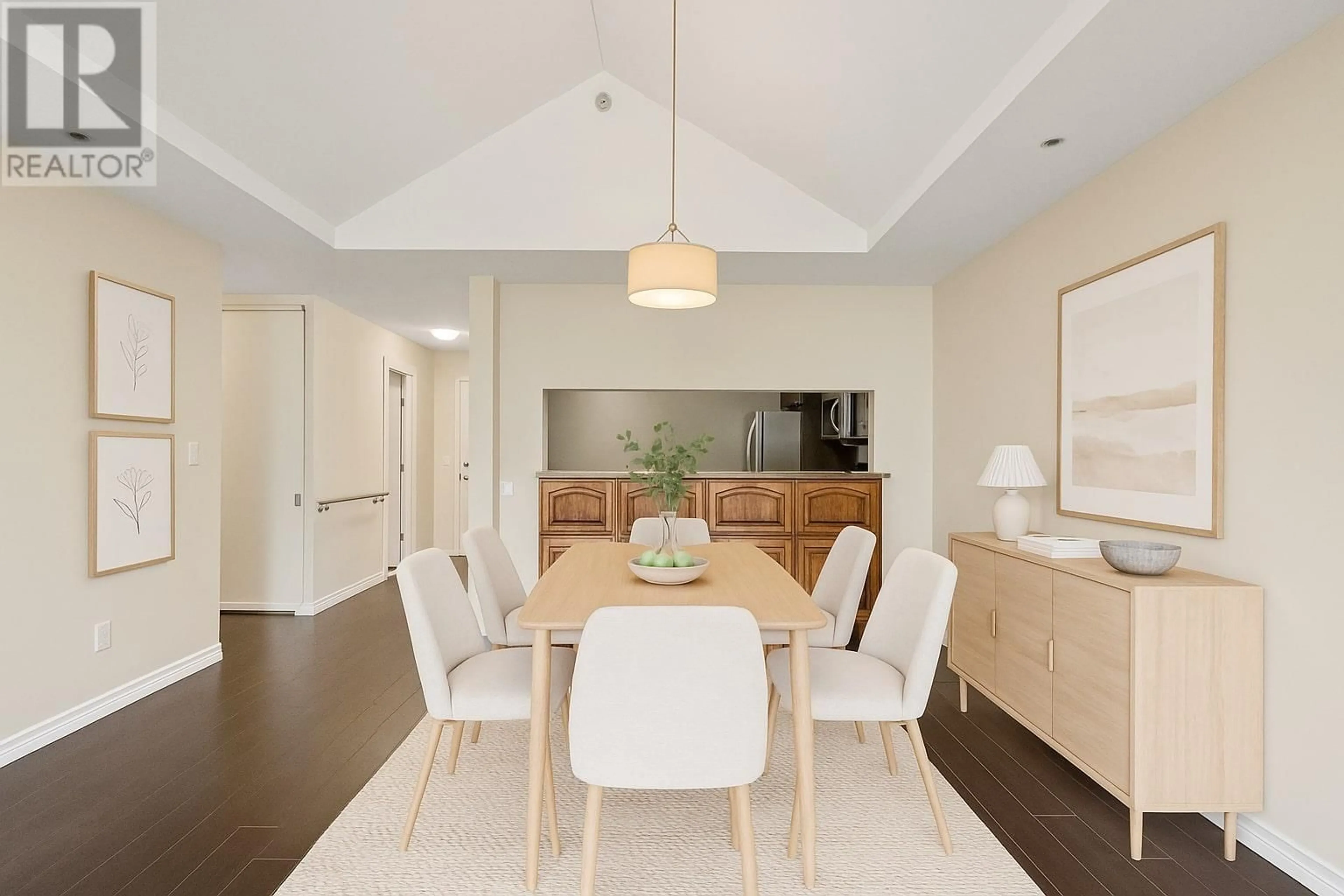 Dining room, wood/laminate floor for 323 - 1045 SUTHERLAND AVENUE NORTH, Kelowna British Columbia V1Y5Y1