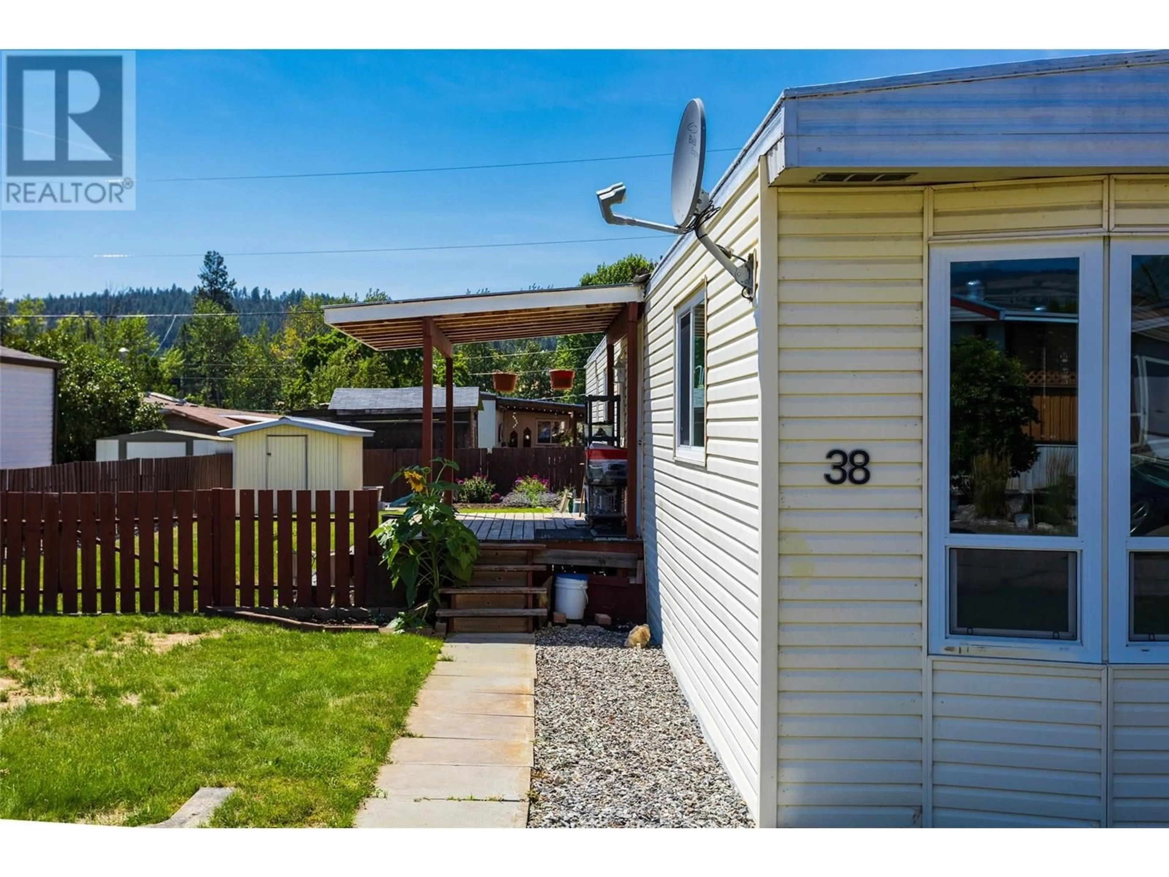 Unknown for 38 - 720 COMMONWEALTH ROAD, Lake Country British Columbia V4V1R6