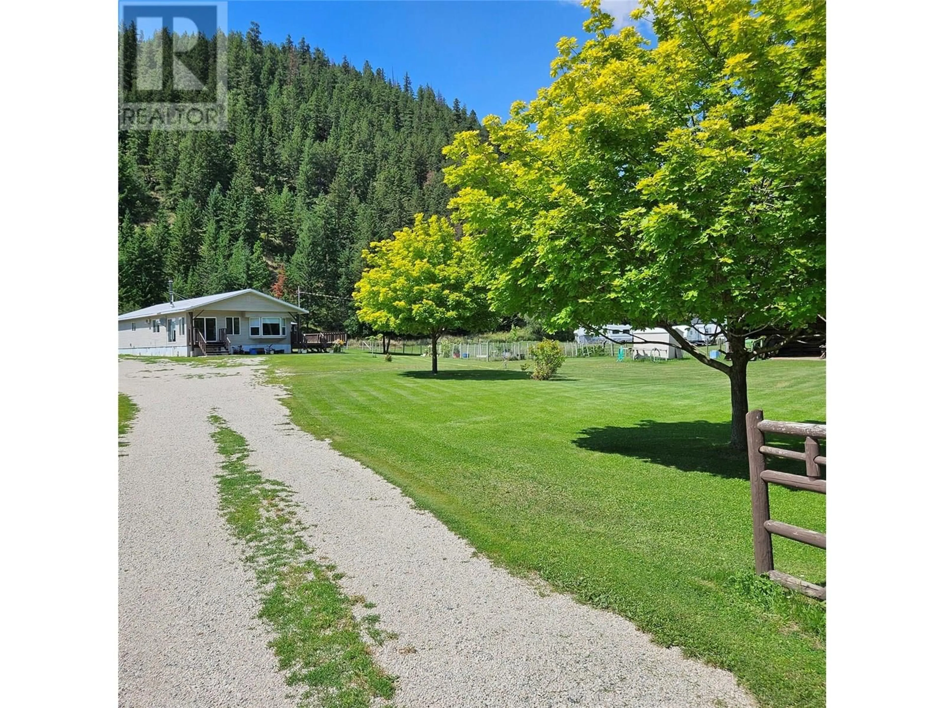 A pic from outside/outdoor area/front of a property/back of a property/a pic from drone, unknown for 2908 WETASKIWIN ROAD, Falkland British Columbia V0E1W1