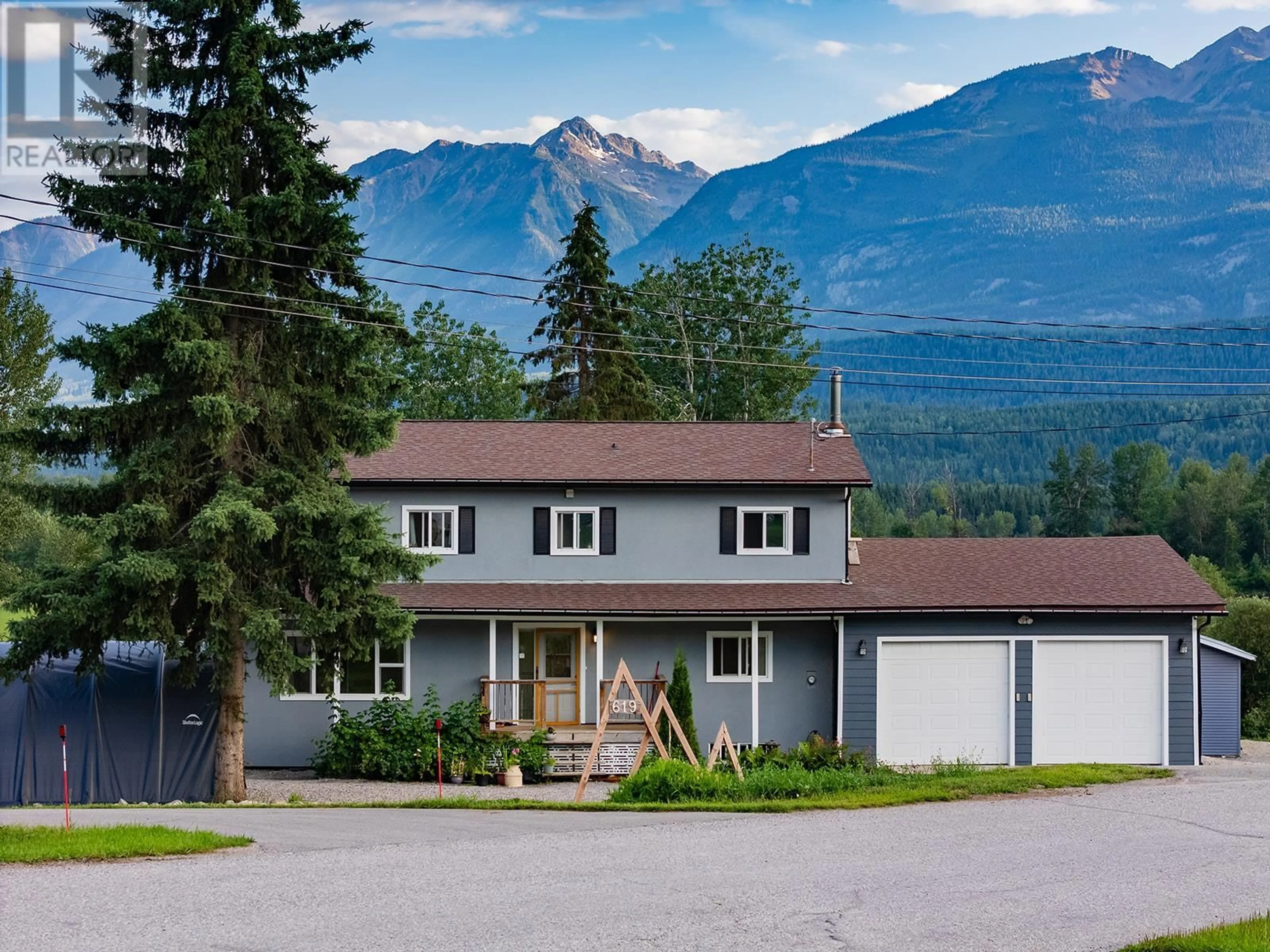 Home with vinyl exterior material, mountain view for 619 HABART LOWER ROAD, Golden British Columbia V0A1H2