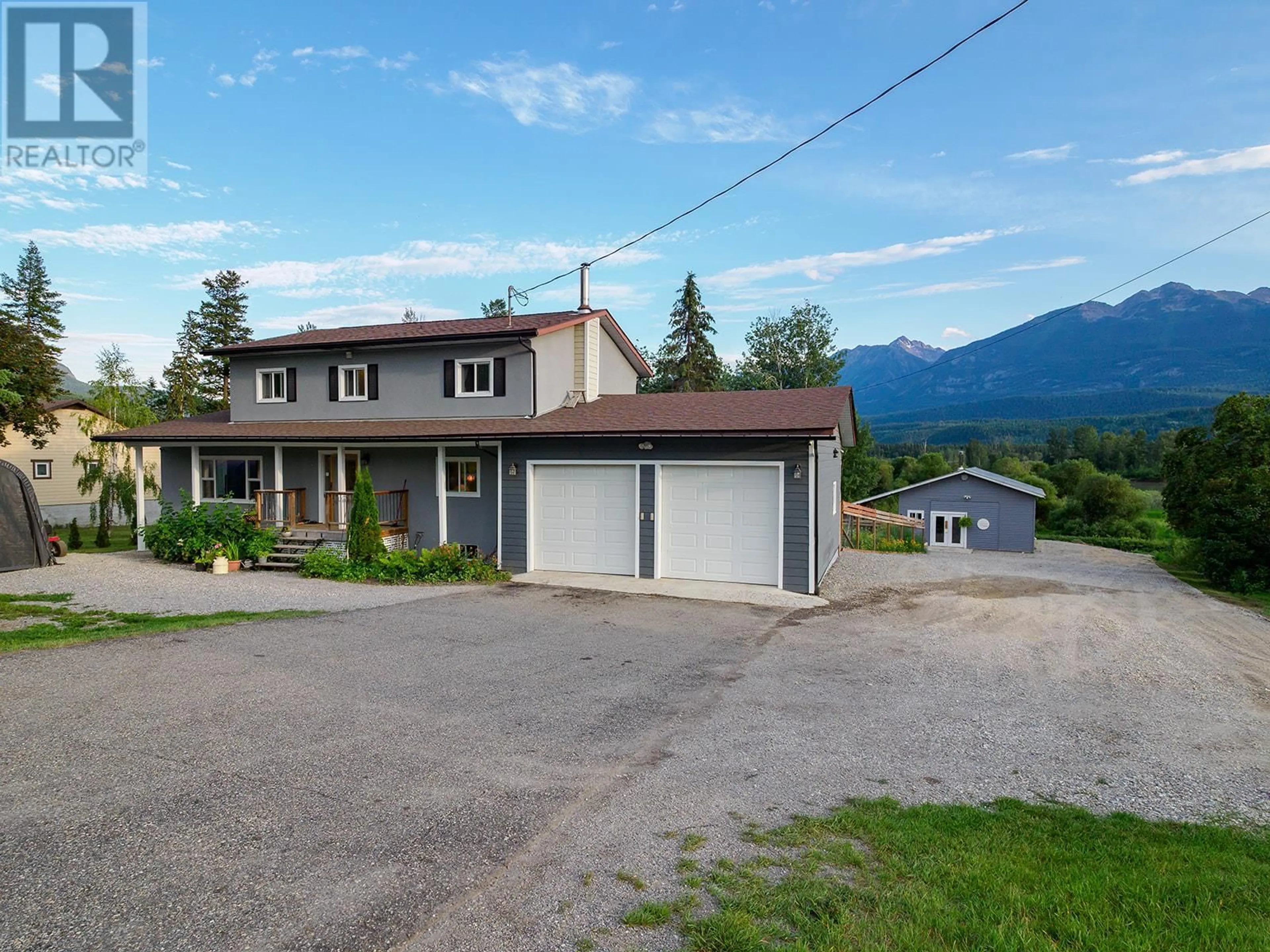 A pic from outside/outdoor area/front of a property/back of a property/a pic from drone, mountain view for 619 HABART LOWER ROAD, Golden British Columbia V0A1H2
