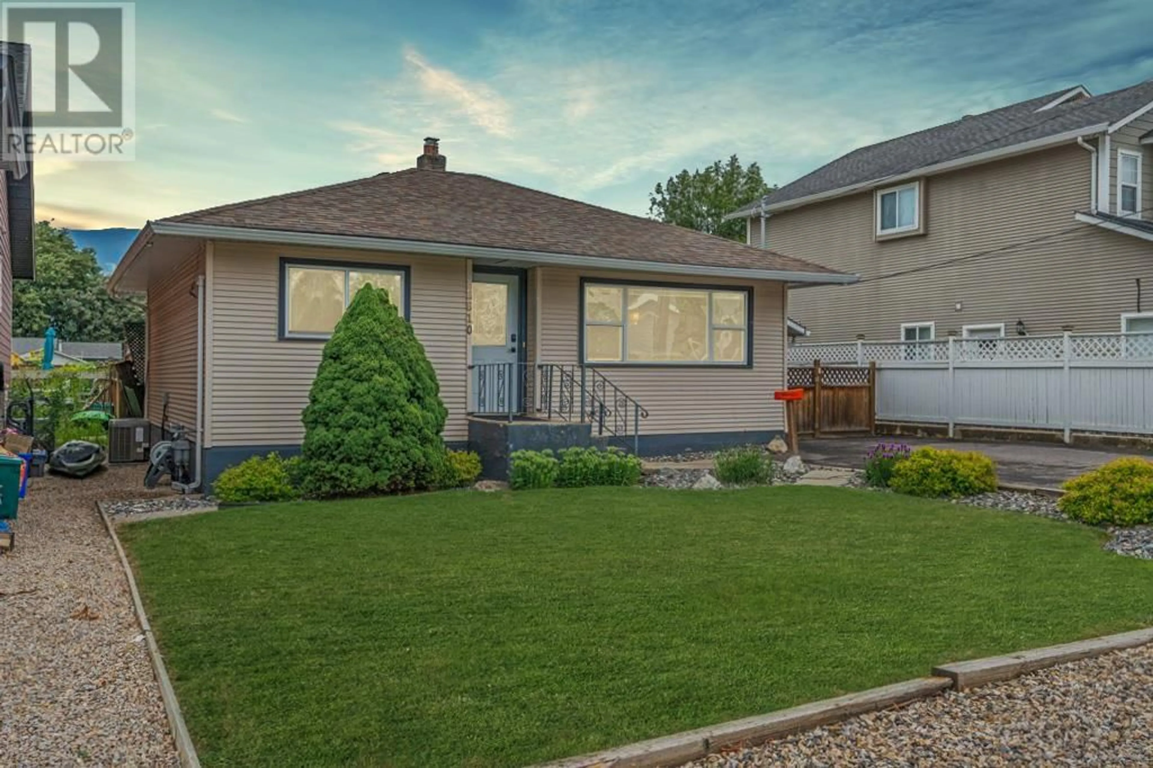 Home with vinyl exterior material, street for 2610 COLONY STREET, Armstrong British Columbia V0E1B2
