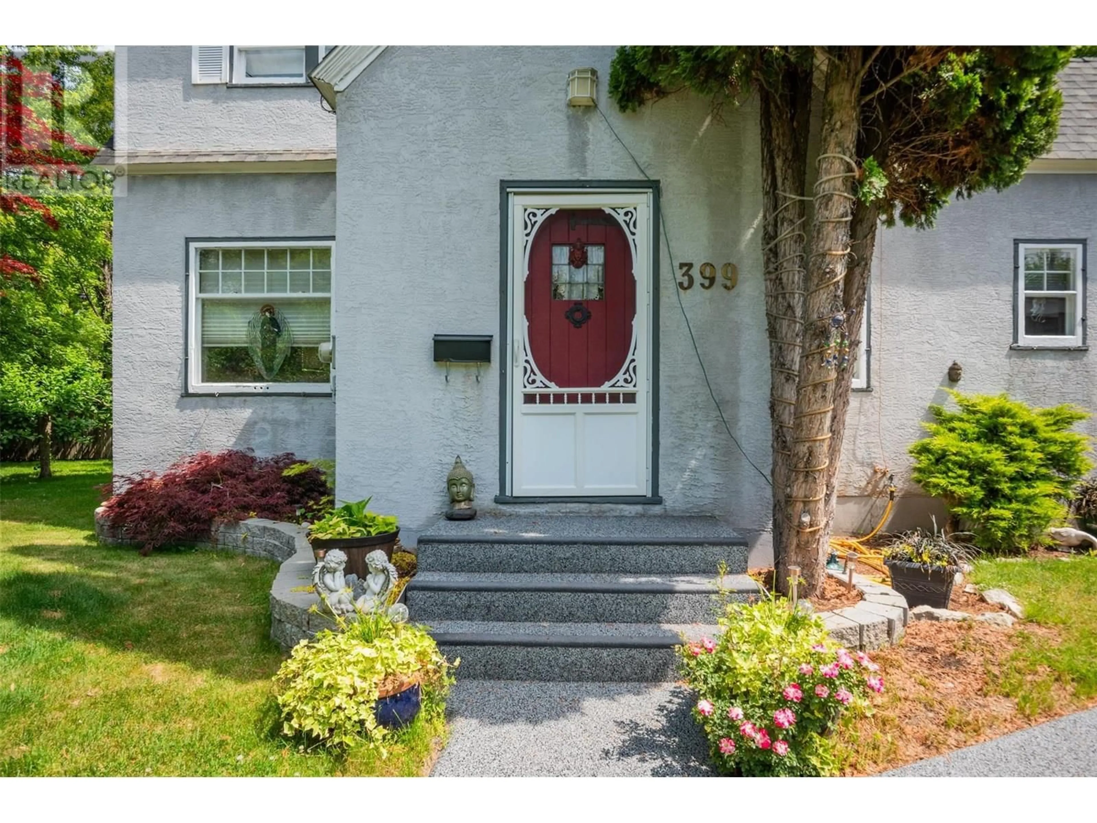 Indoor entryway for 399 MURRAY DRIVE, Warfield British Columbia V1R2J5