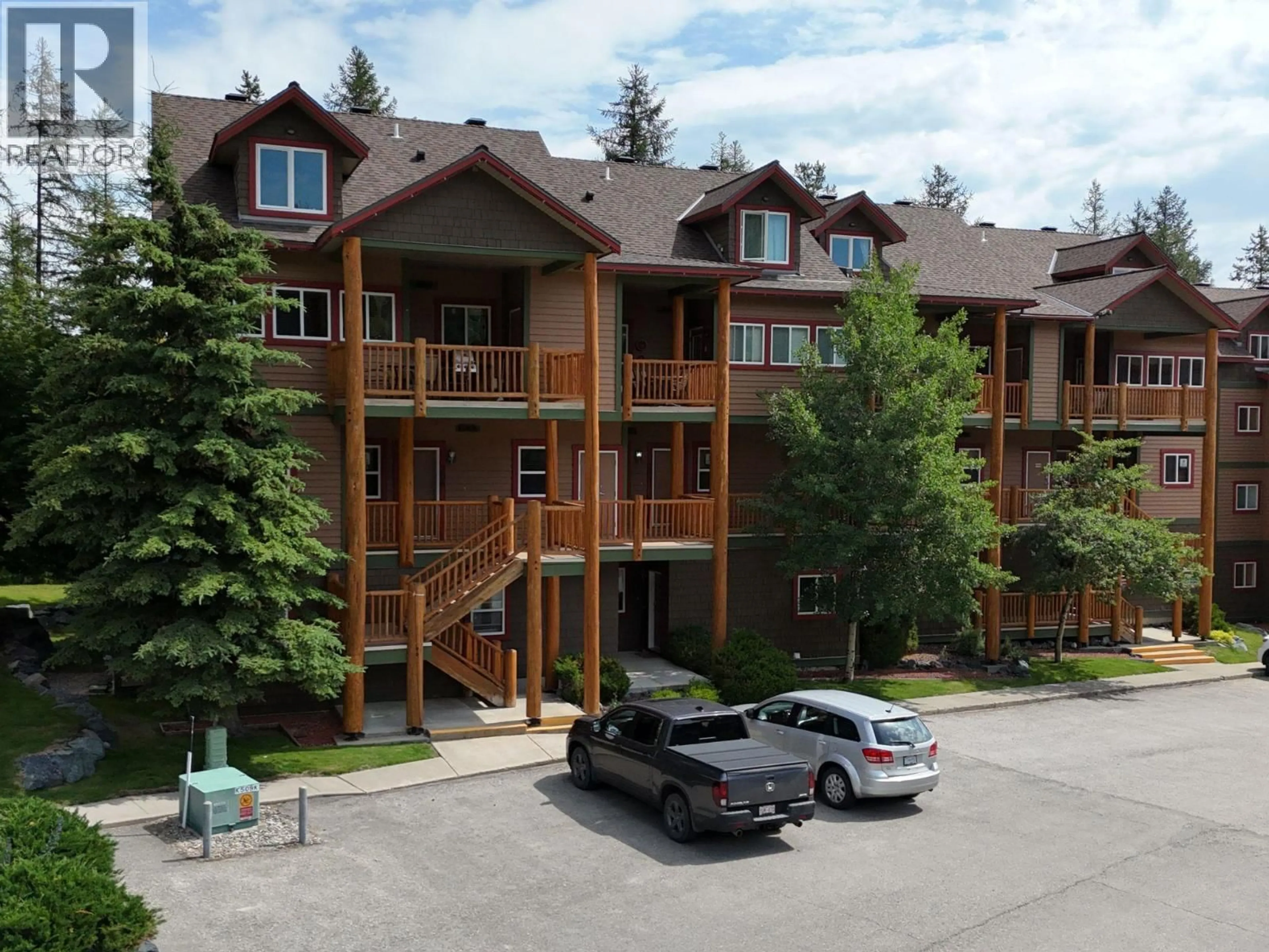 A pic from outside/outdoor area/front of a property/back of a property/a pic from drone, unknown for 312 - 300 STEMWINDER DRIVE, Kimberley British Columbia V1A3E9