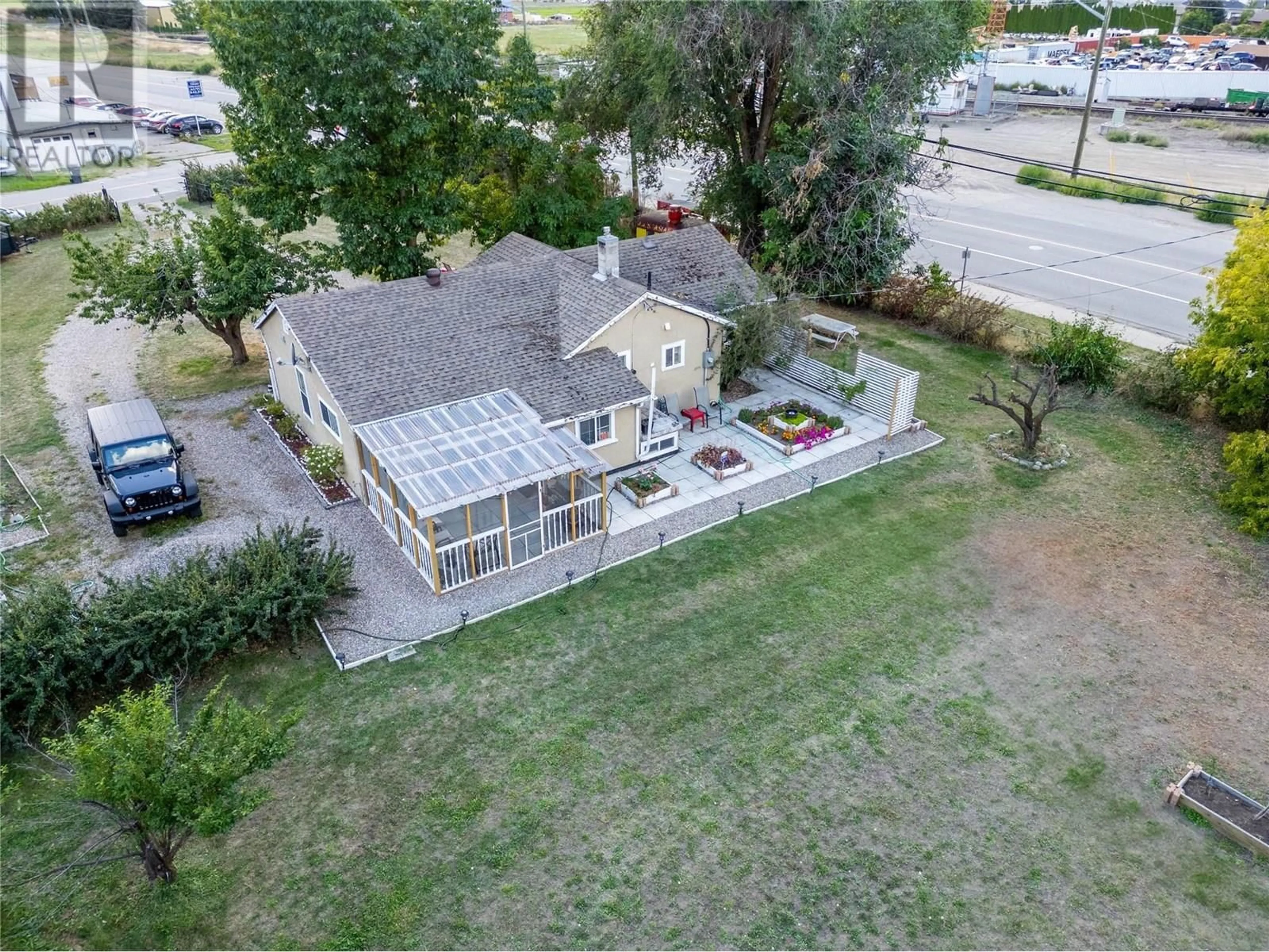 A pic from outside/outdoor area/front of a property/back of a property/a pic from drone, building for 213 BELL STREET, Chase British Columbia V0E1M0