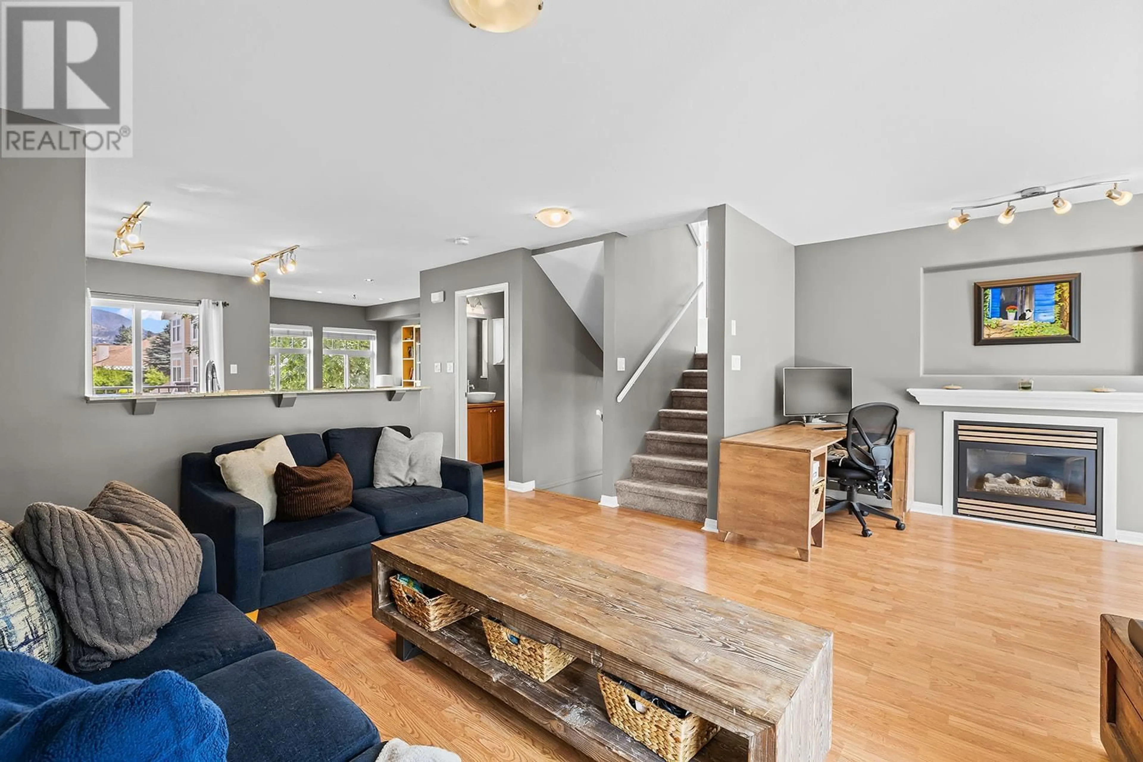 Living room with furniture, unknown for 4 - 1853 PARKVIEW CRESCENT, Kelowna British Columbia V1X8A3