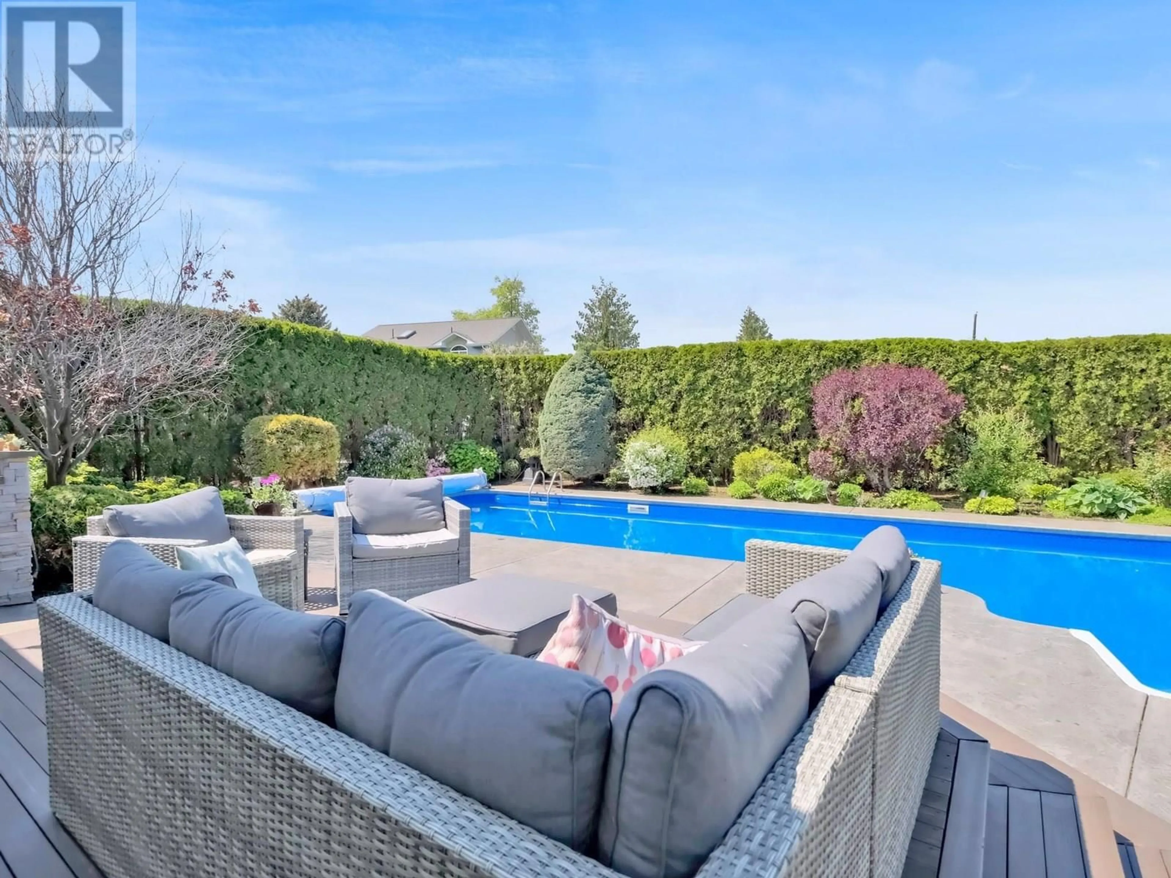 Patio, water/lake/river/ocean view for 12412 VICTORIA ROAD, Summerland British Columbia V0H1Z2