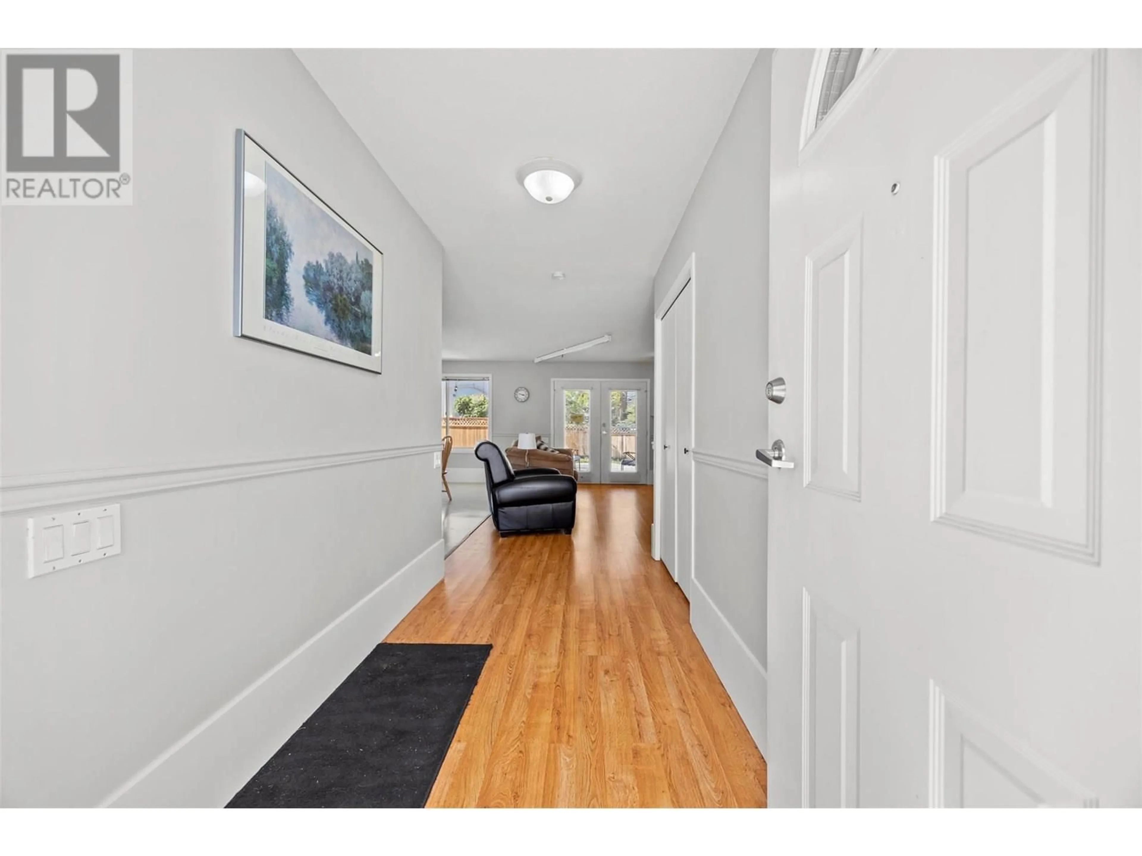Indoor entryway for 2109 COVINGTON CRESCENT, West Kelowna British Columbia V1Z3M2
