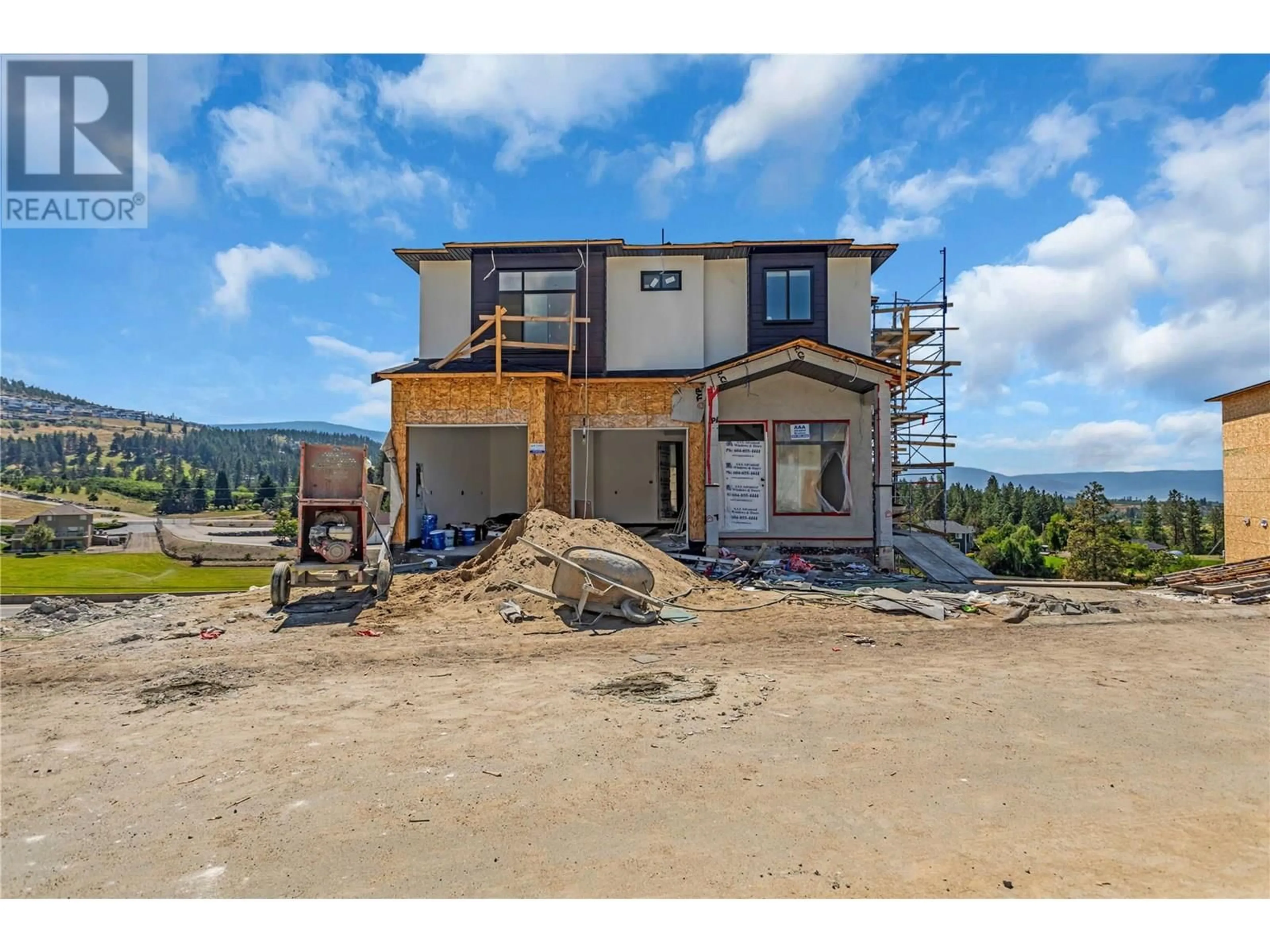 Unknown for 1136 HUME AVENUE, Kelowna British Columbia V1P1S3