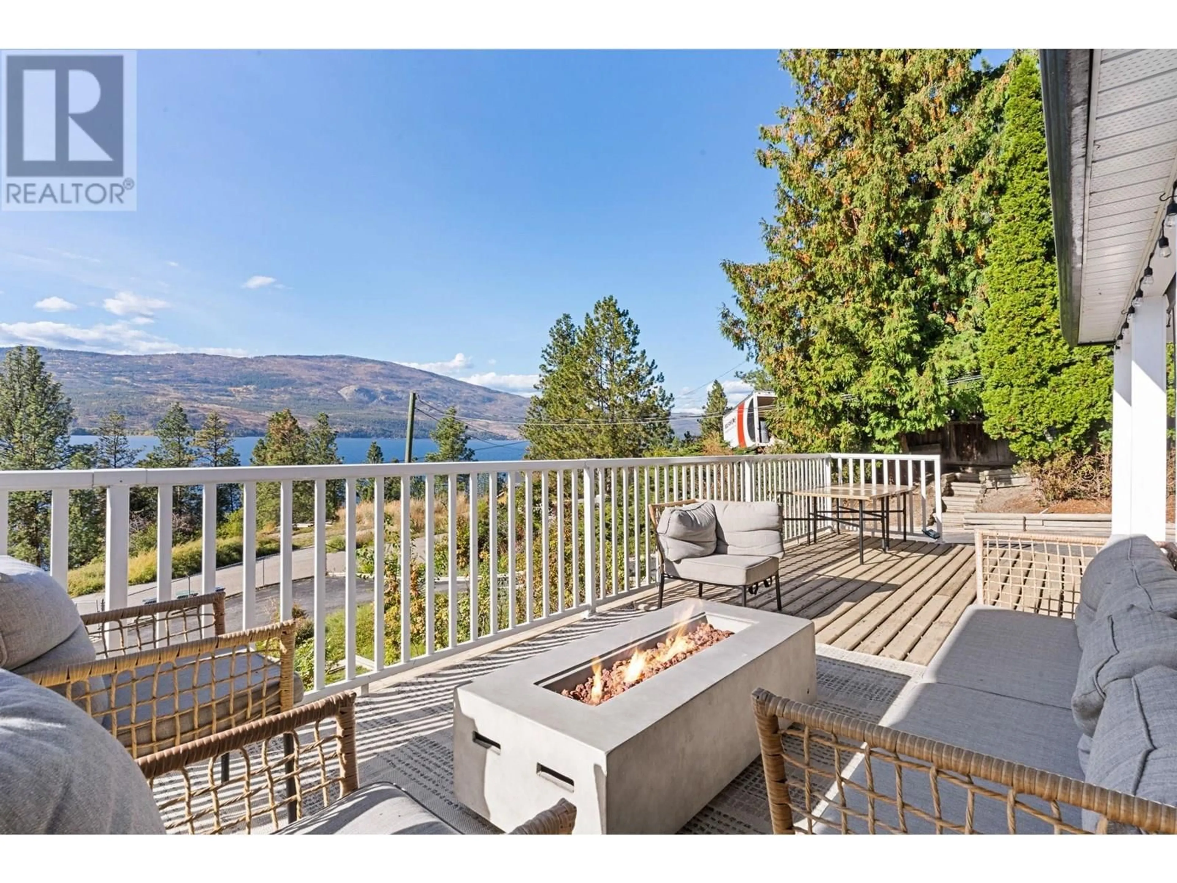 Patio, water/lake/river/ocean view for 16639 WENTWORTH ROAD, Lake Country British Columbia V4V1C3