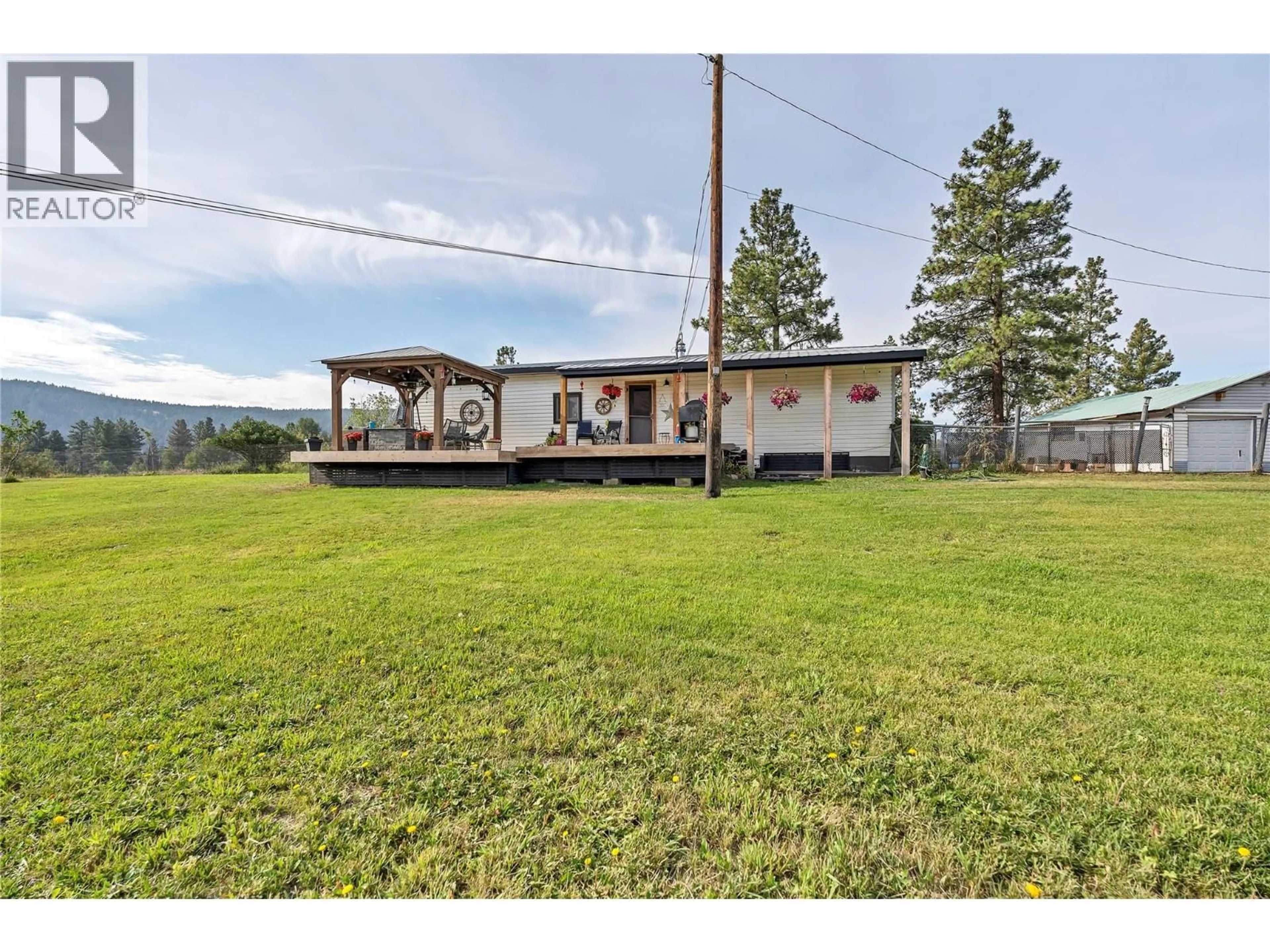 A pic from outside/outdoor area/front of a property/back of a property/a pic from drone, mountain view for 357 OLD HEDLEY ROAD, Princeton British Columbia V0X1W0