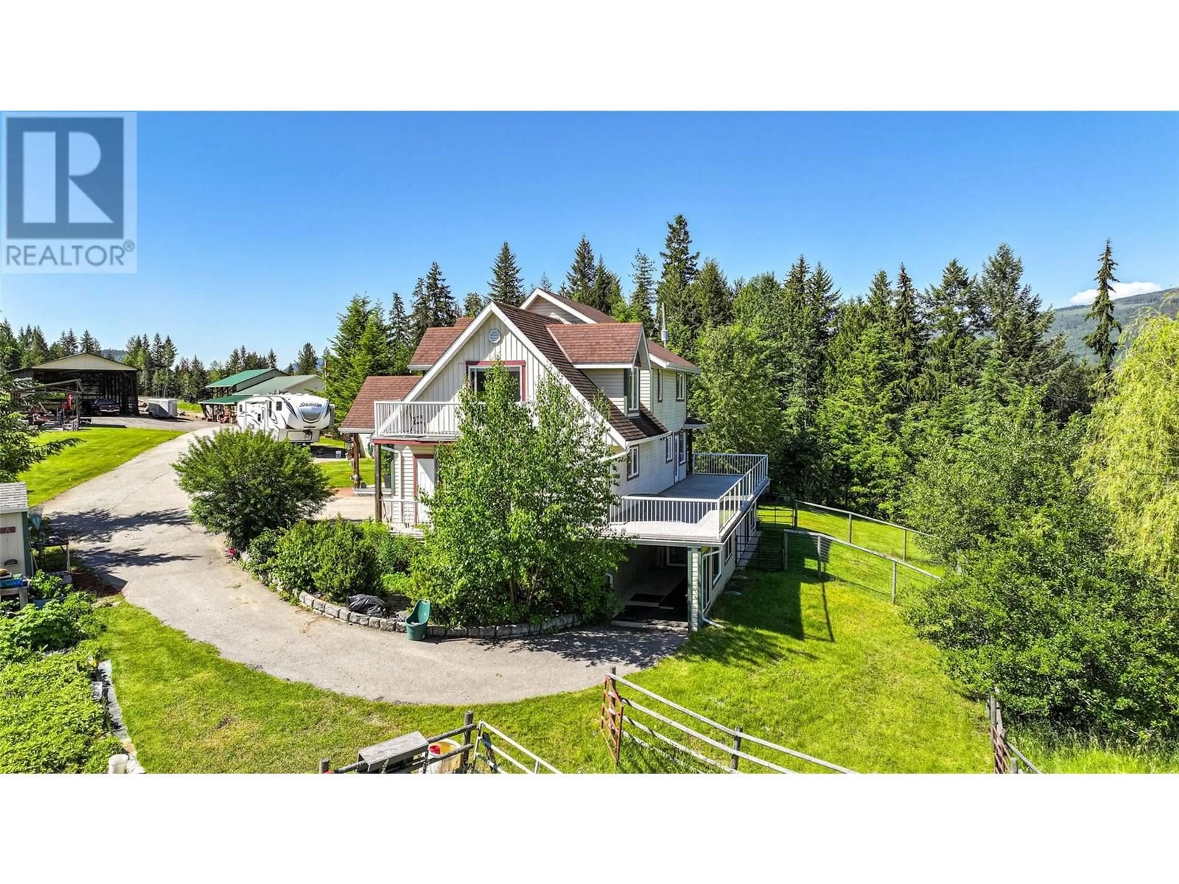A pic from outside/outdoor area/front of a property/back of a property/a pic from drone, unknown for 9255 FIREHALL FRONTAGE ROAD, Salmon Arm British Columbia V1E2X6
